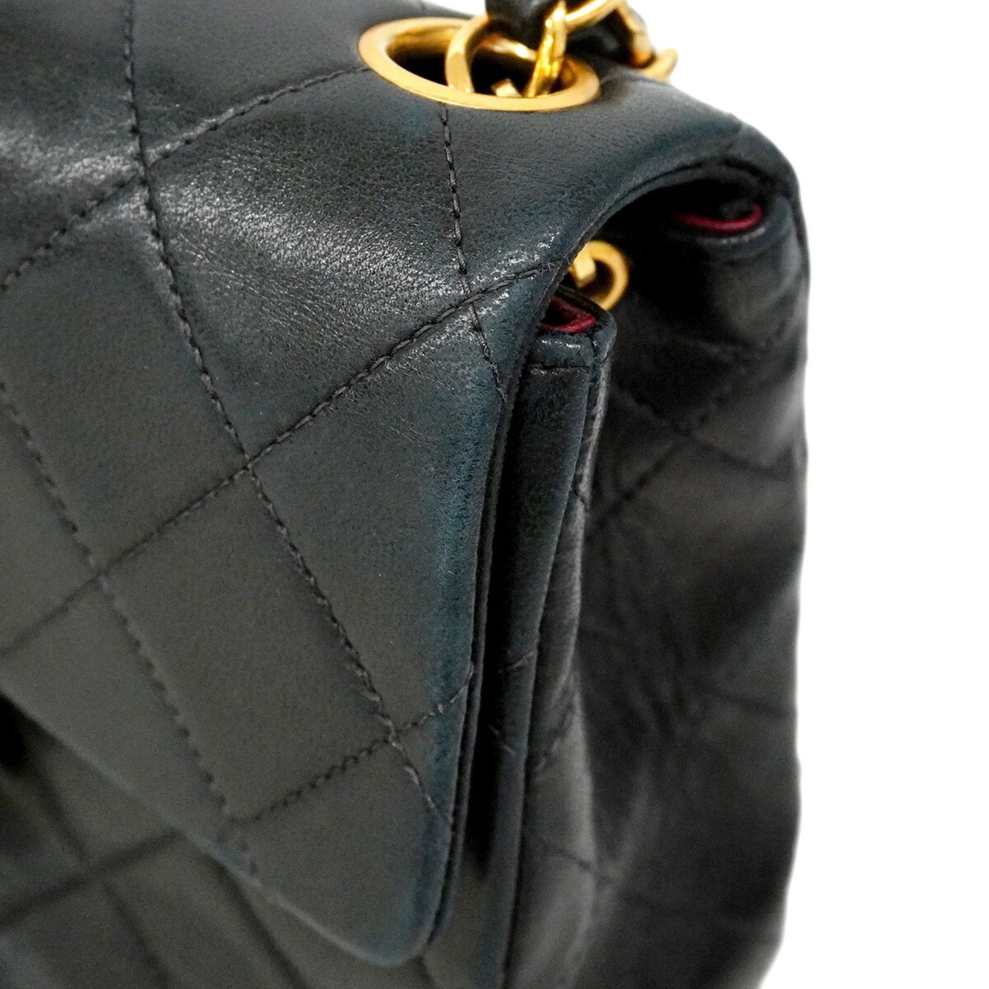 Leather Shoulder Bag (Pre-Owned) - Chanel - Modalova