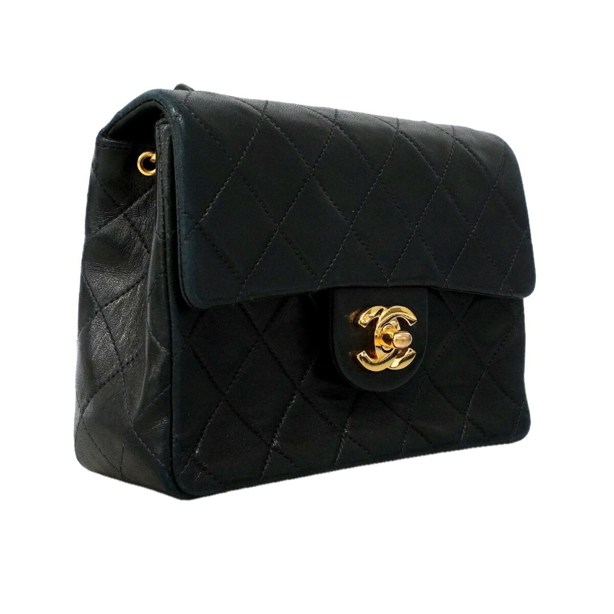 Leather Shoulder Bag (Pre-Owned) - Chanel - Modalova