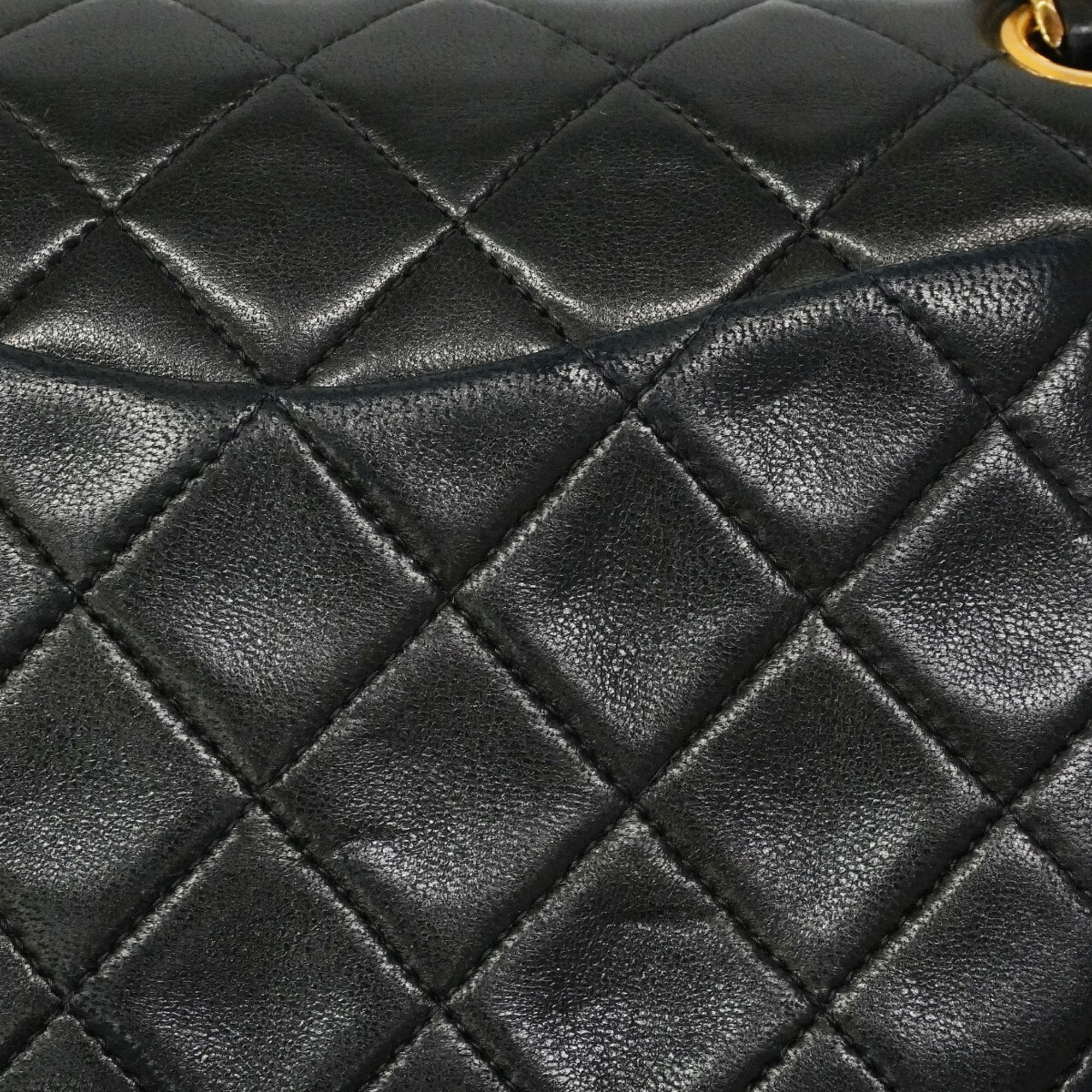 Leather Shoulder Bag (Pre-Owned) - Chanel - Modalova