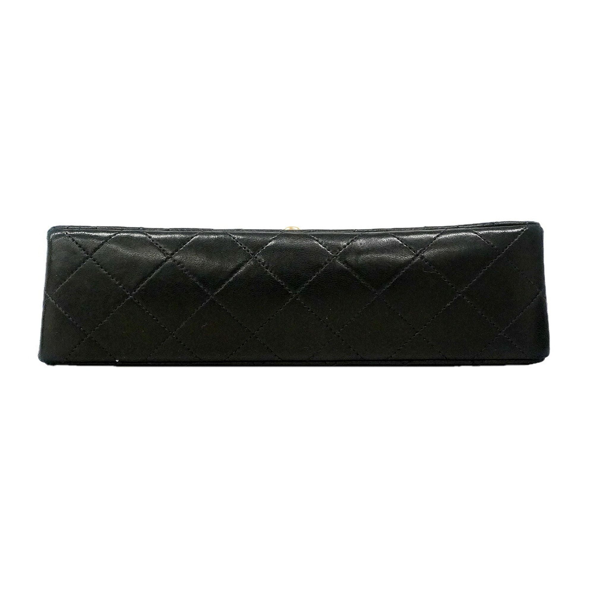 Leather Shoulder Bag (Pre-Owned) - Chanel - Modalova