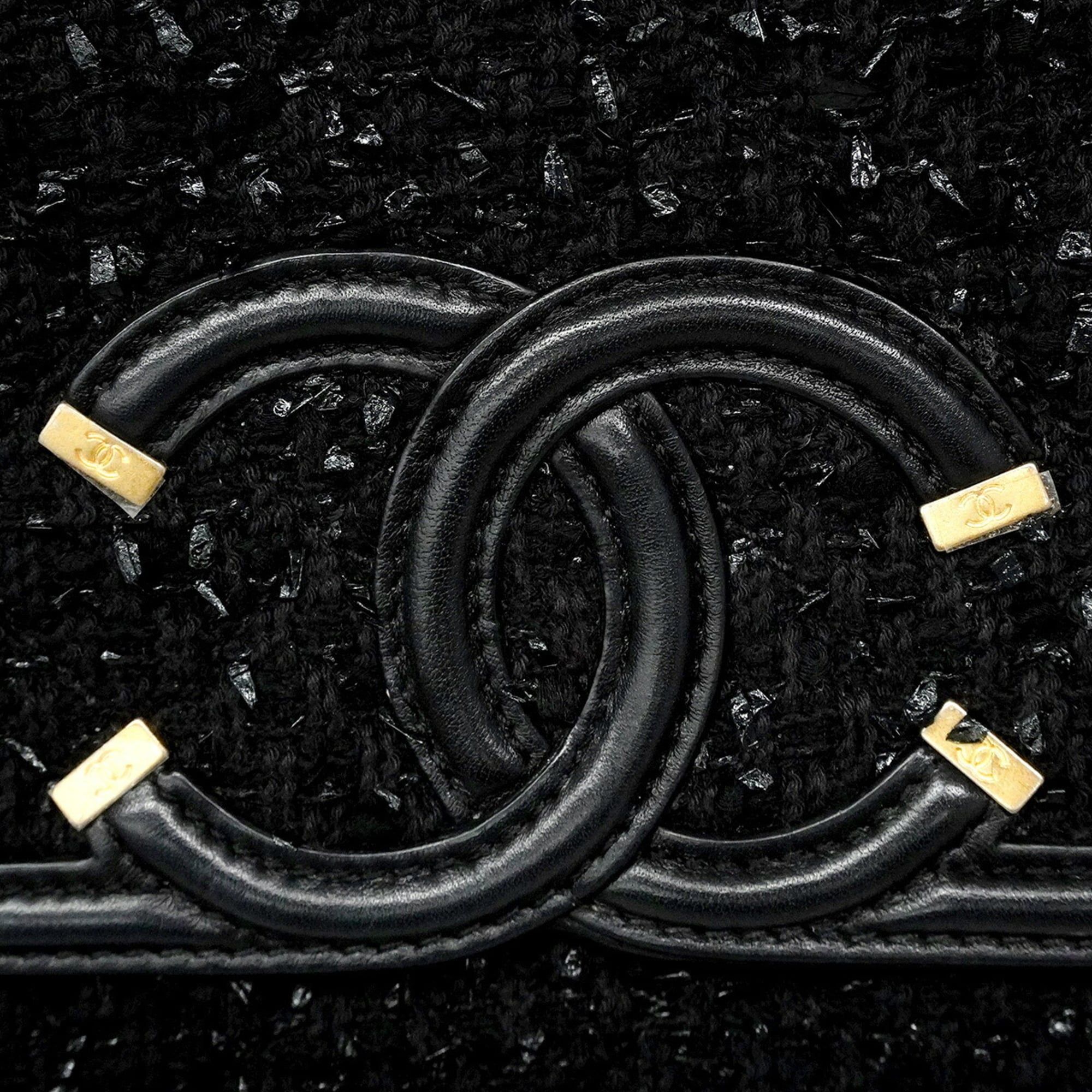 Tweed Shoulder Bag (Pre-Owned) - Chanel - Modalova