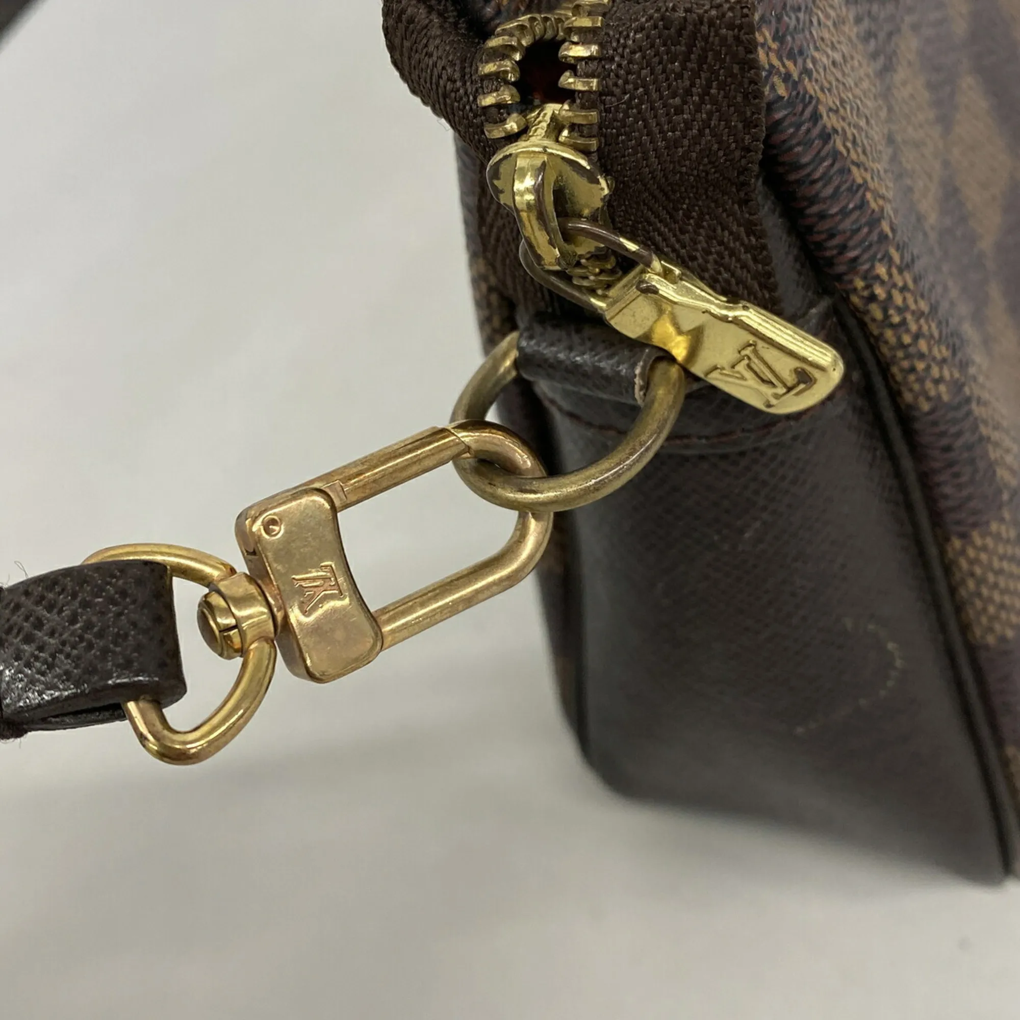 Pouch (Pre-Owned) - Louis Vuitton - Modalova