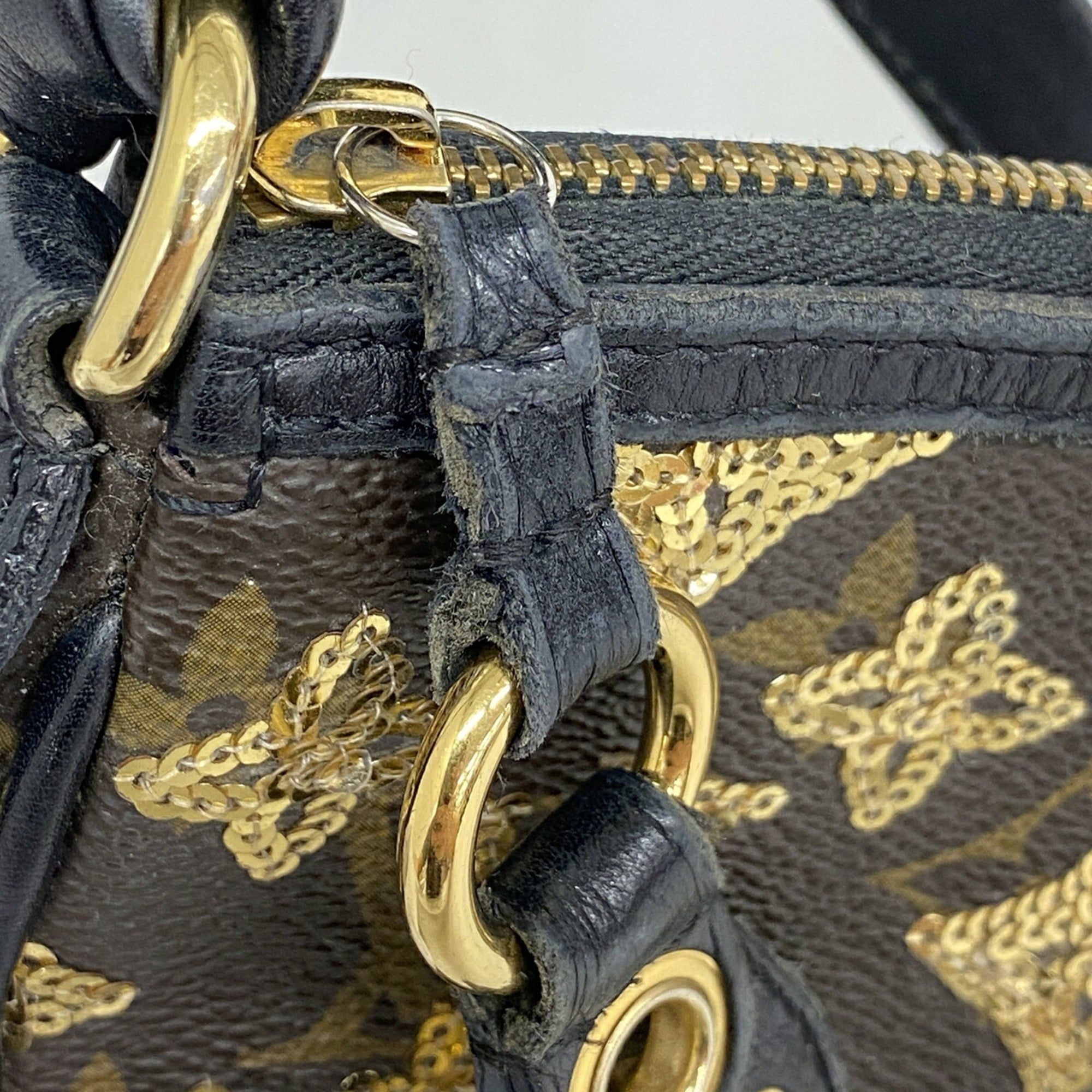 Louis Vuitton Or Pouch (Pre-Owned) - Louis Vuitton - Modalova