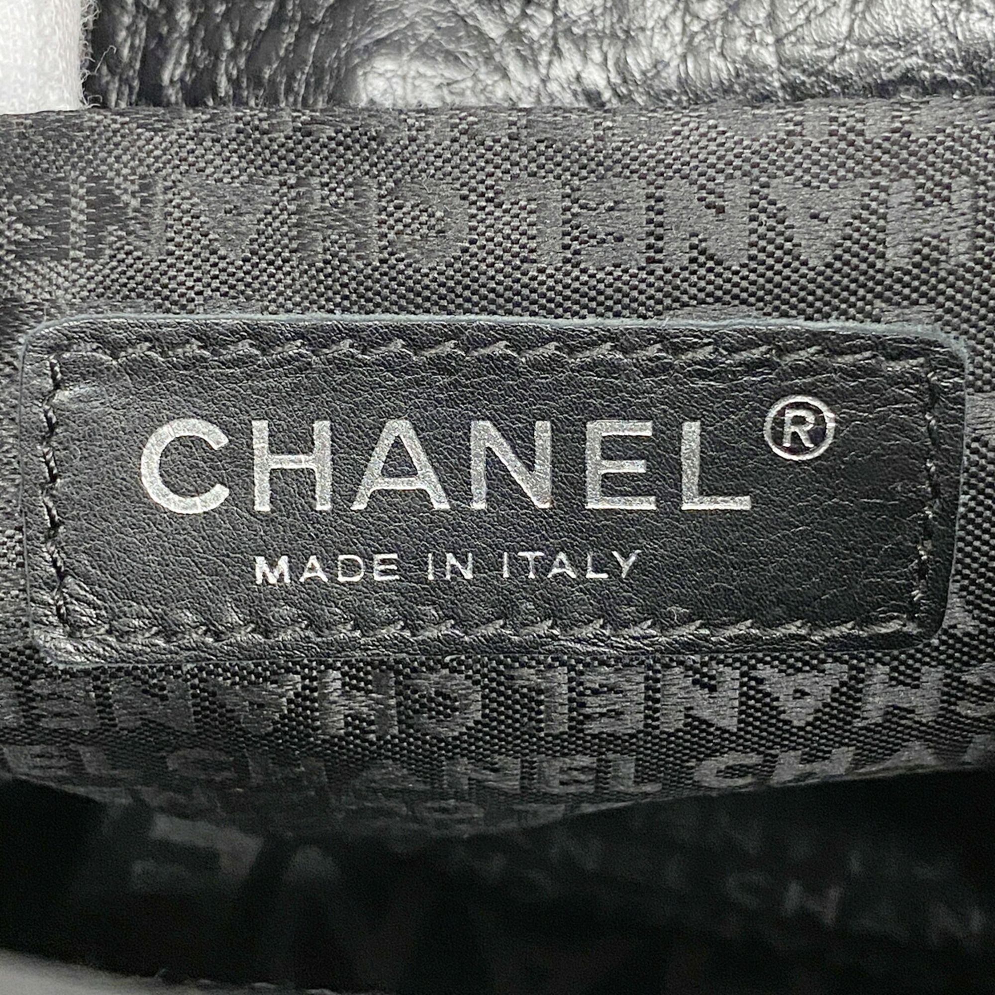 Leather Shoulder Bag (Pre-Owned) - Chanel - Modalova