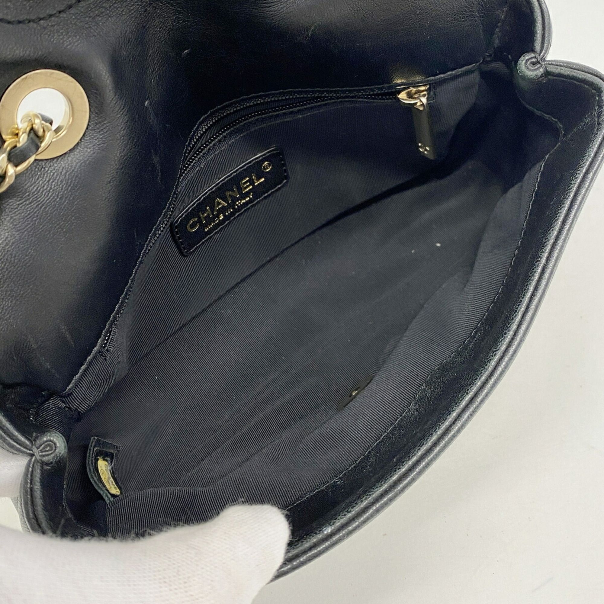 Leather Shoulder Bag (Pre-Owned) - Chanel - Modalova