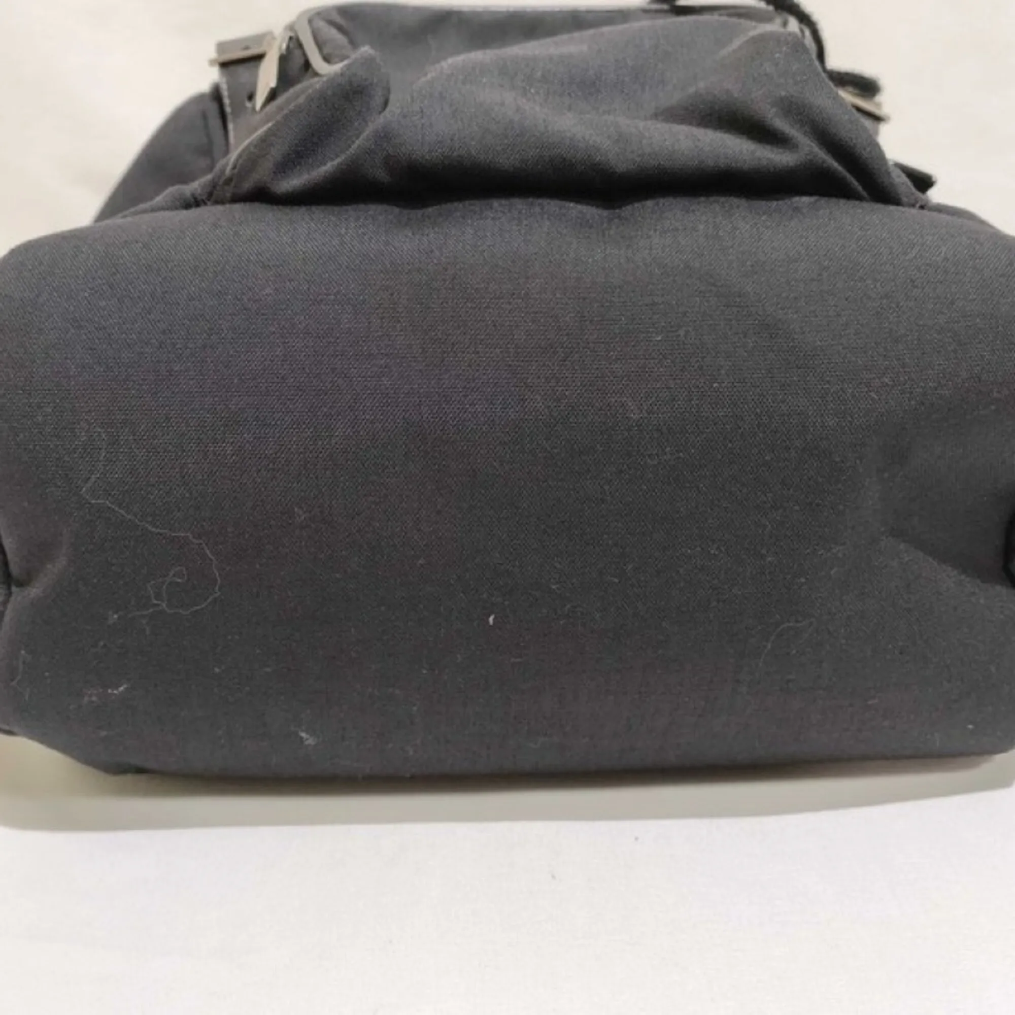 Canvas Leather Backpack (Pre-Owned) - Yves Saint Laurent - Modalova