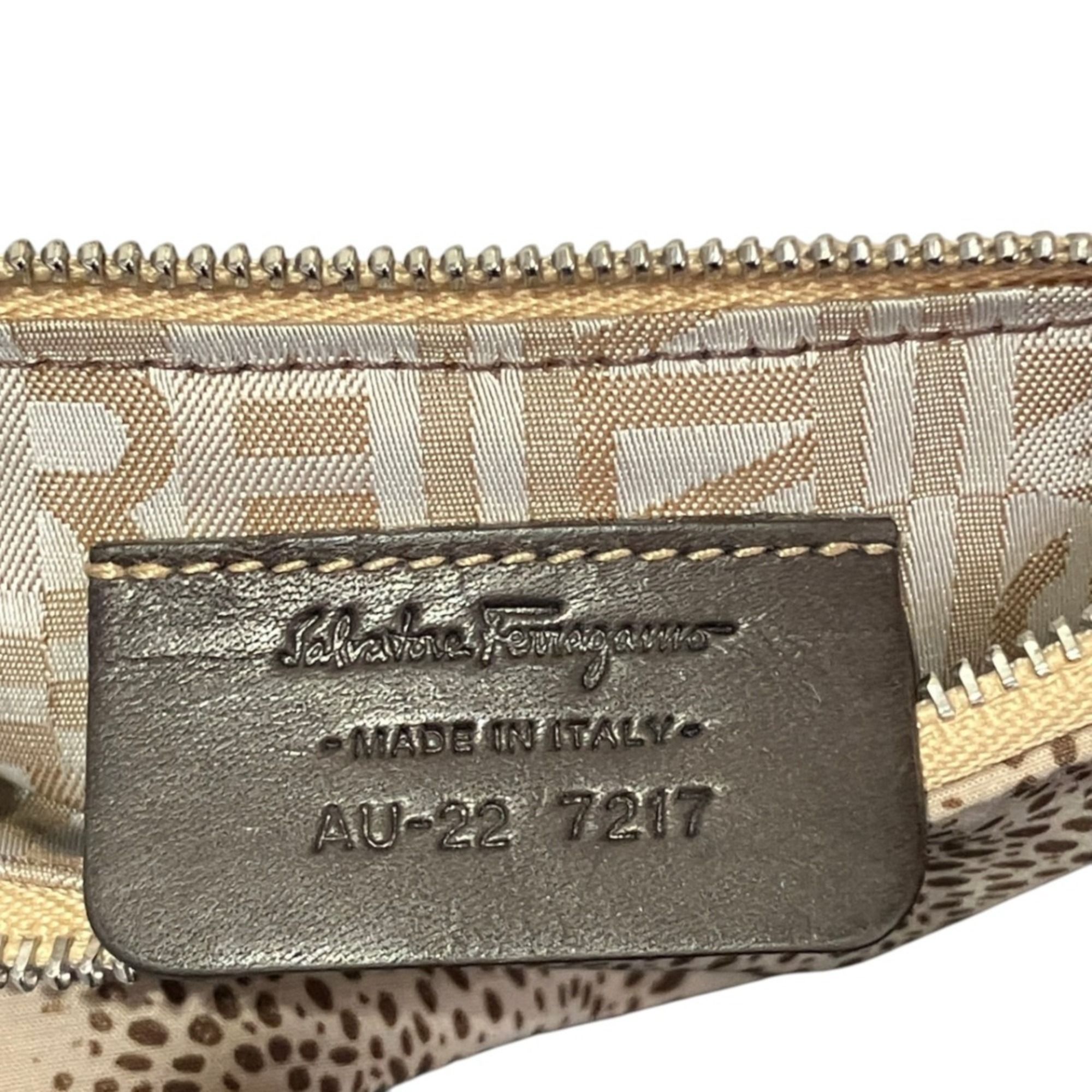 Nylon Pouch (Pre-Owned) - Salvatore Ferragamo - Modalova