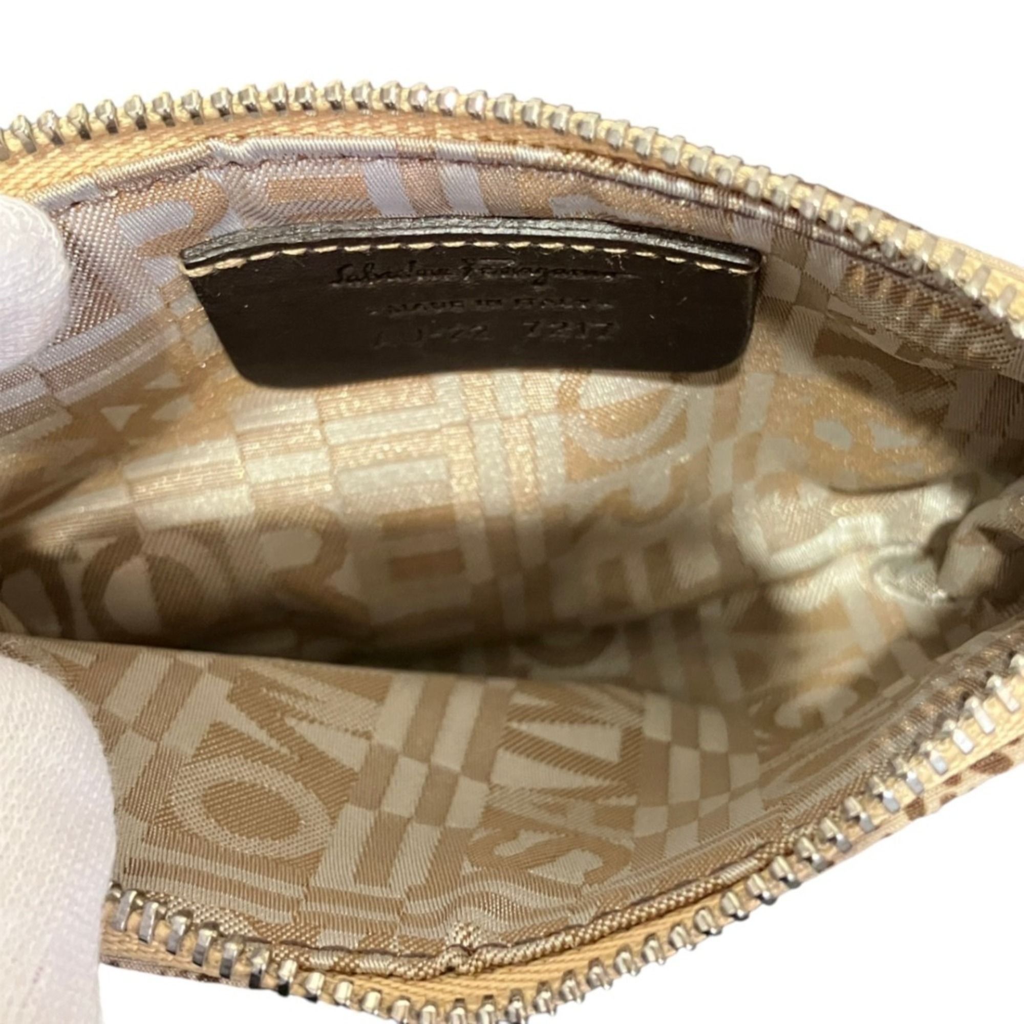 Nylon Pouch (Pre-Owned) - Salvatore Ferragamo - Modalova