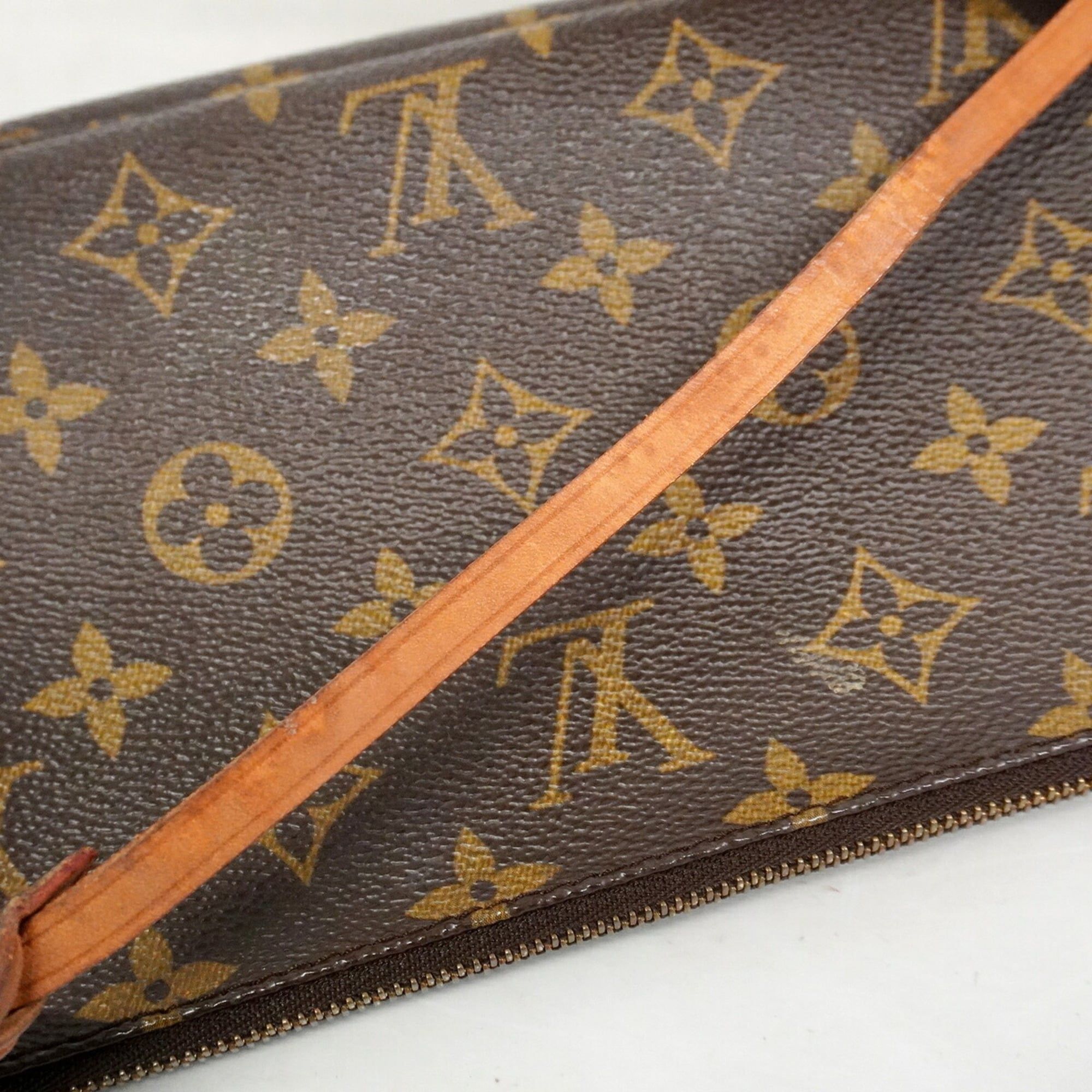 Pouch (Pre-Owned) - Louis Vuitton - Modalova