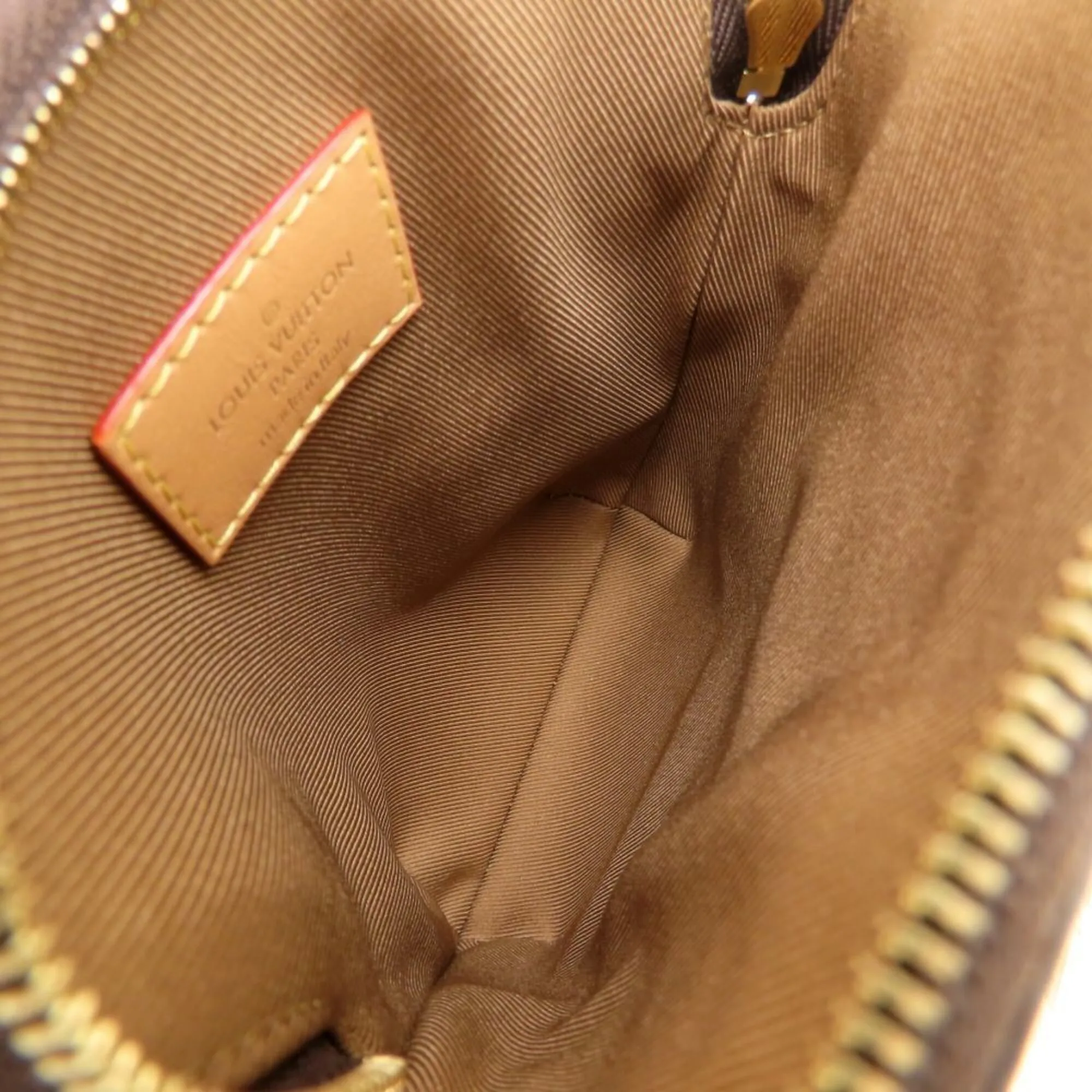 Monogram Canvas Shoulder Bag (Pre-Owned) - Louis Vuitton - Modalova