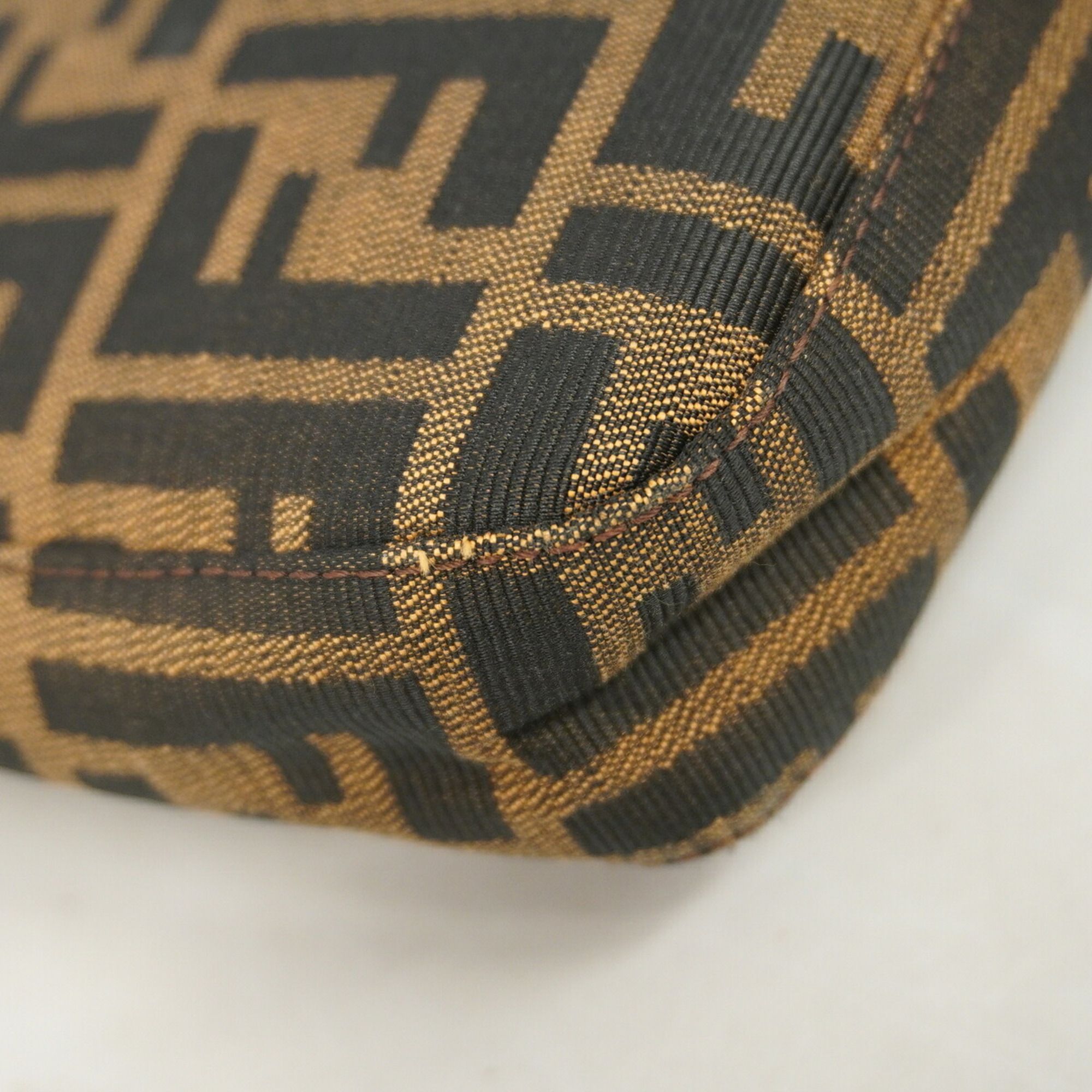 Nylon Canvas Shoulder Bag (Pre-Owned) - Fendi - Modalova