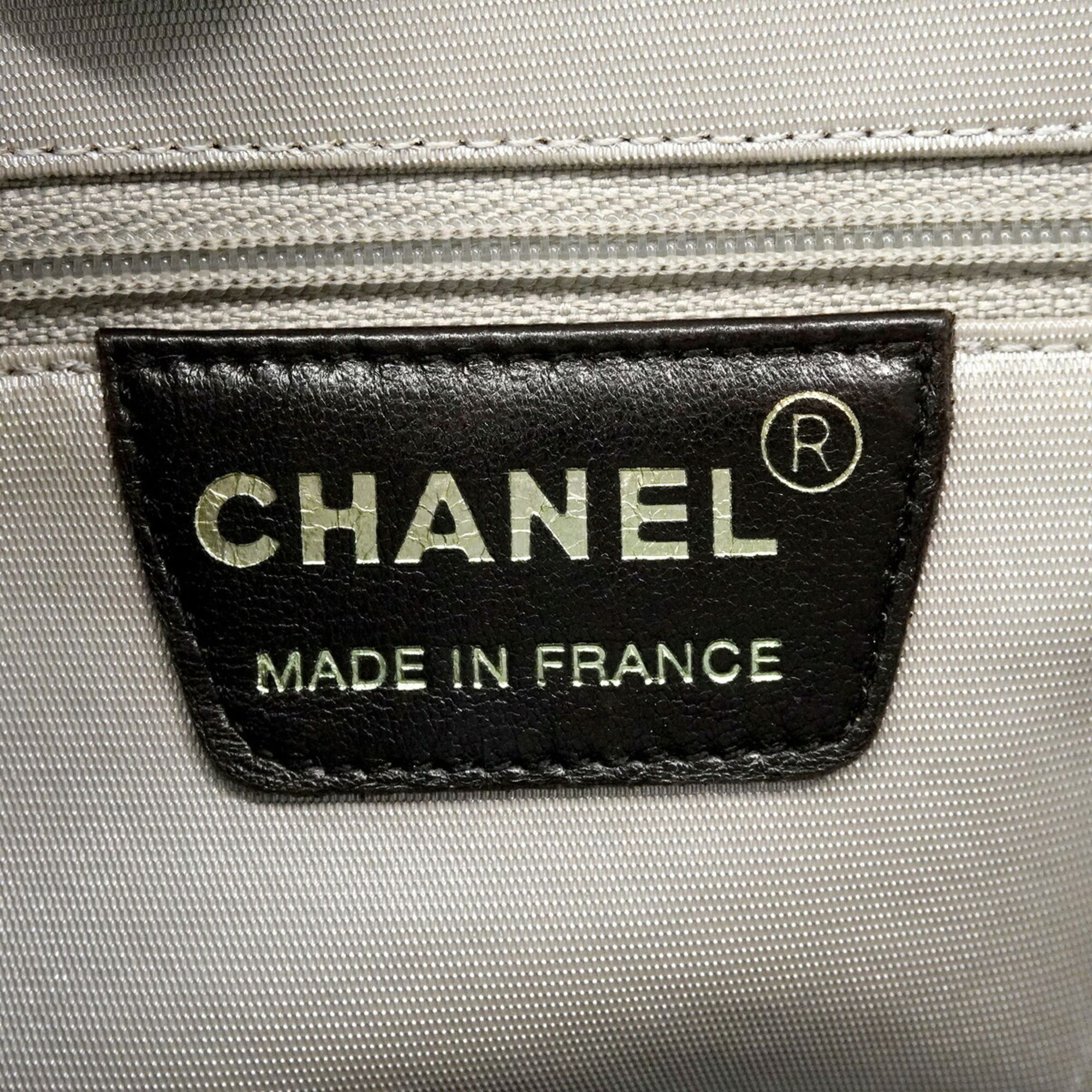 Nylon Handbag (Pre-Owned) - Chanel - Modalova