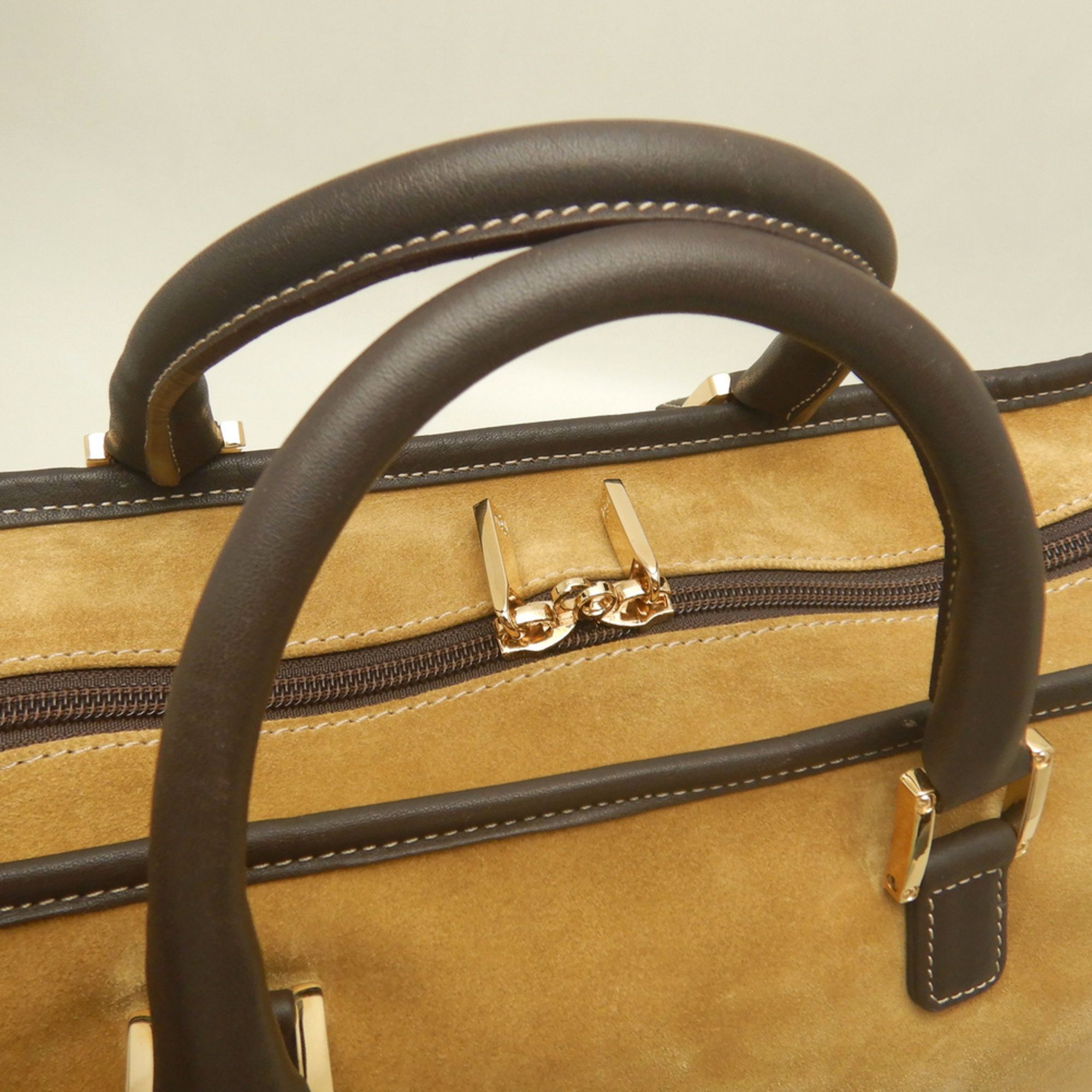 Suede Leather Handbag (Pre-Owned) - Loewe - Modalova