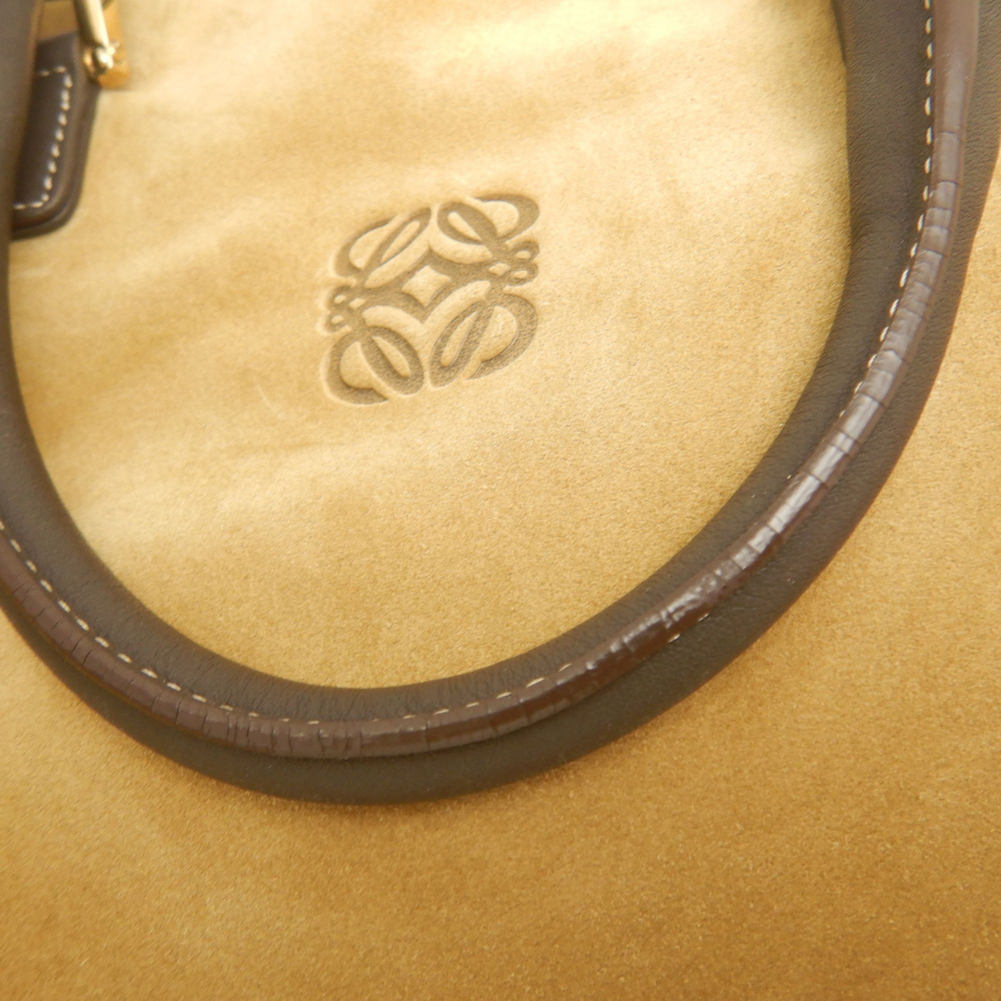 Suede Leather Handbag (Pre-Owned) - Loewe - Modalova