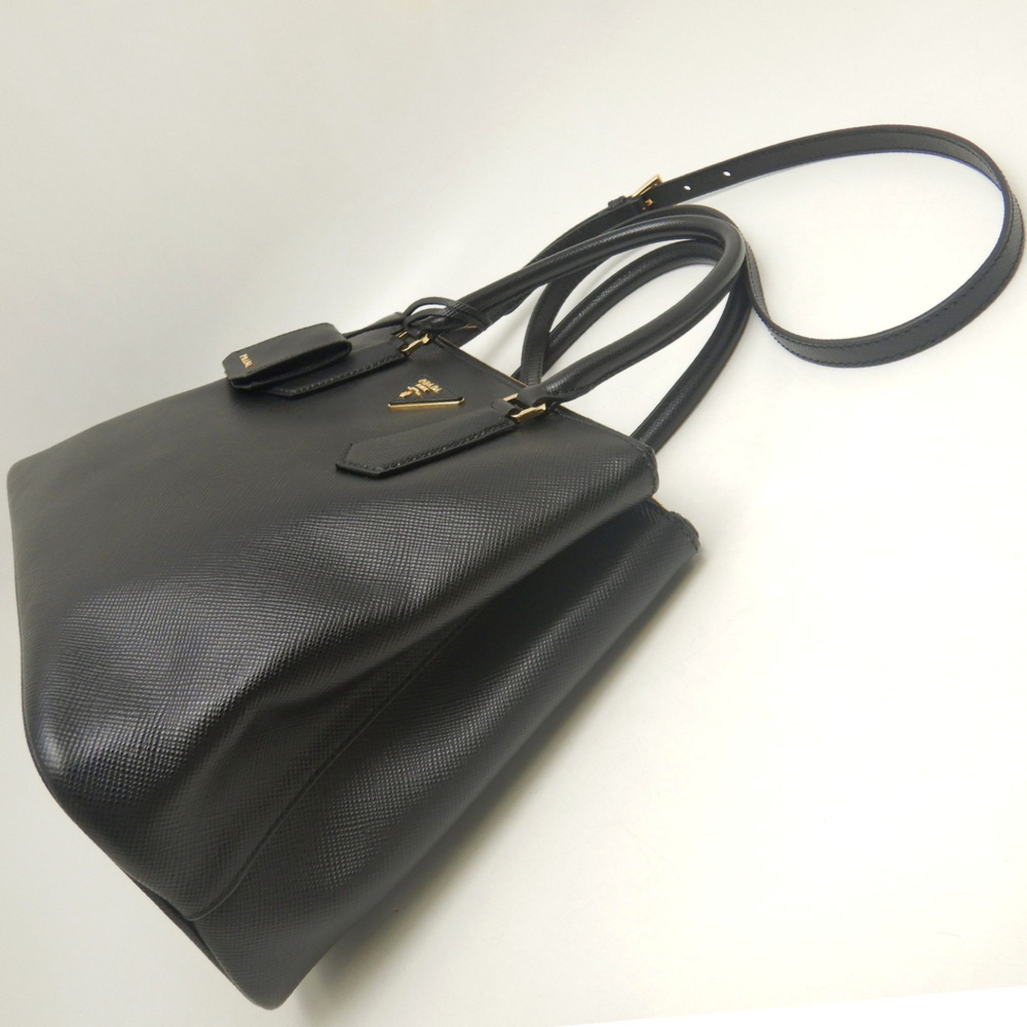 Leather Handbag (Pre-Owned) - Prada - Modalova