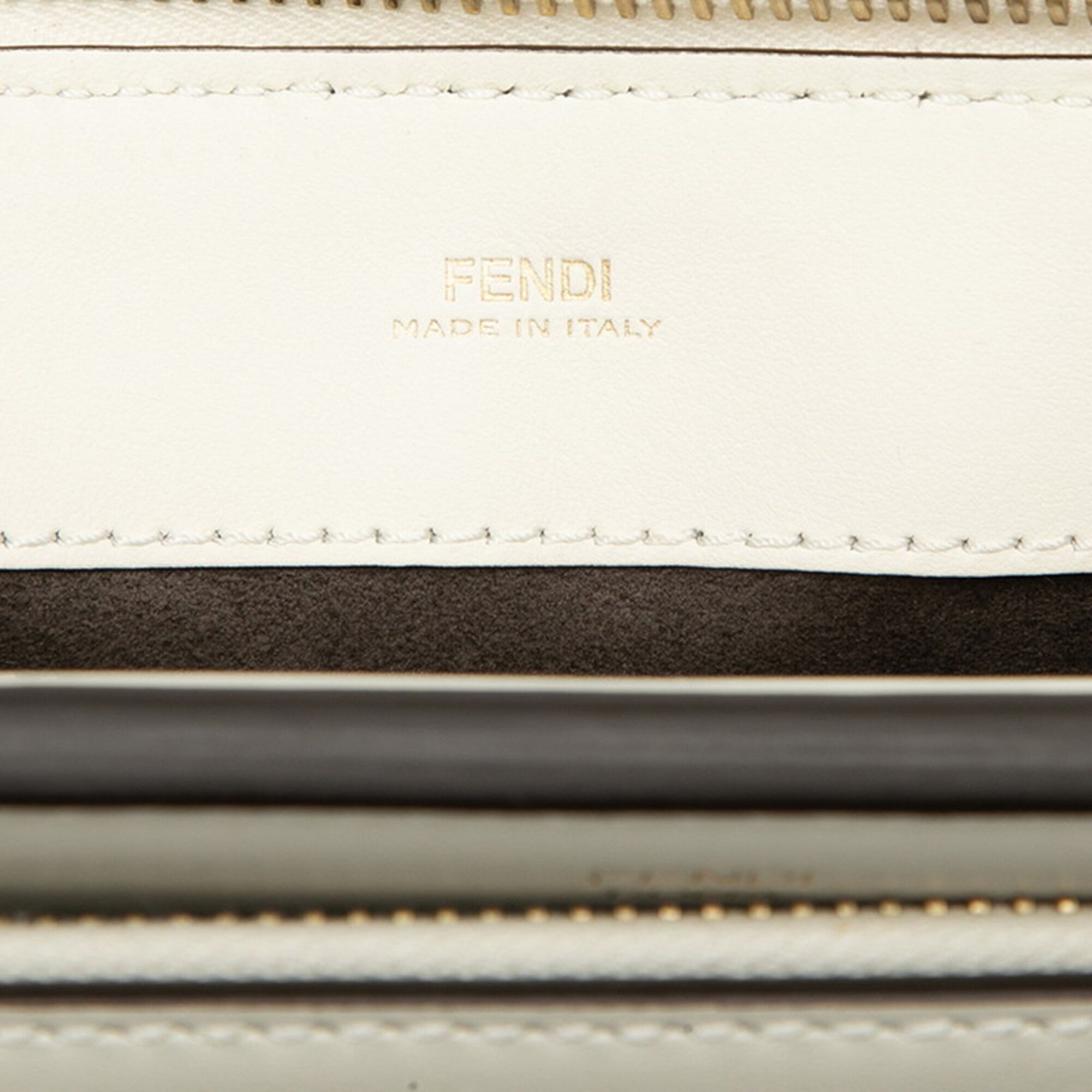 Leather Pouch Shoulder Bag (Pre-Owned) - Fendi - Modalova
