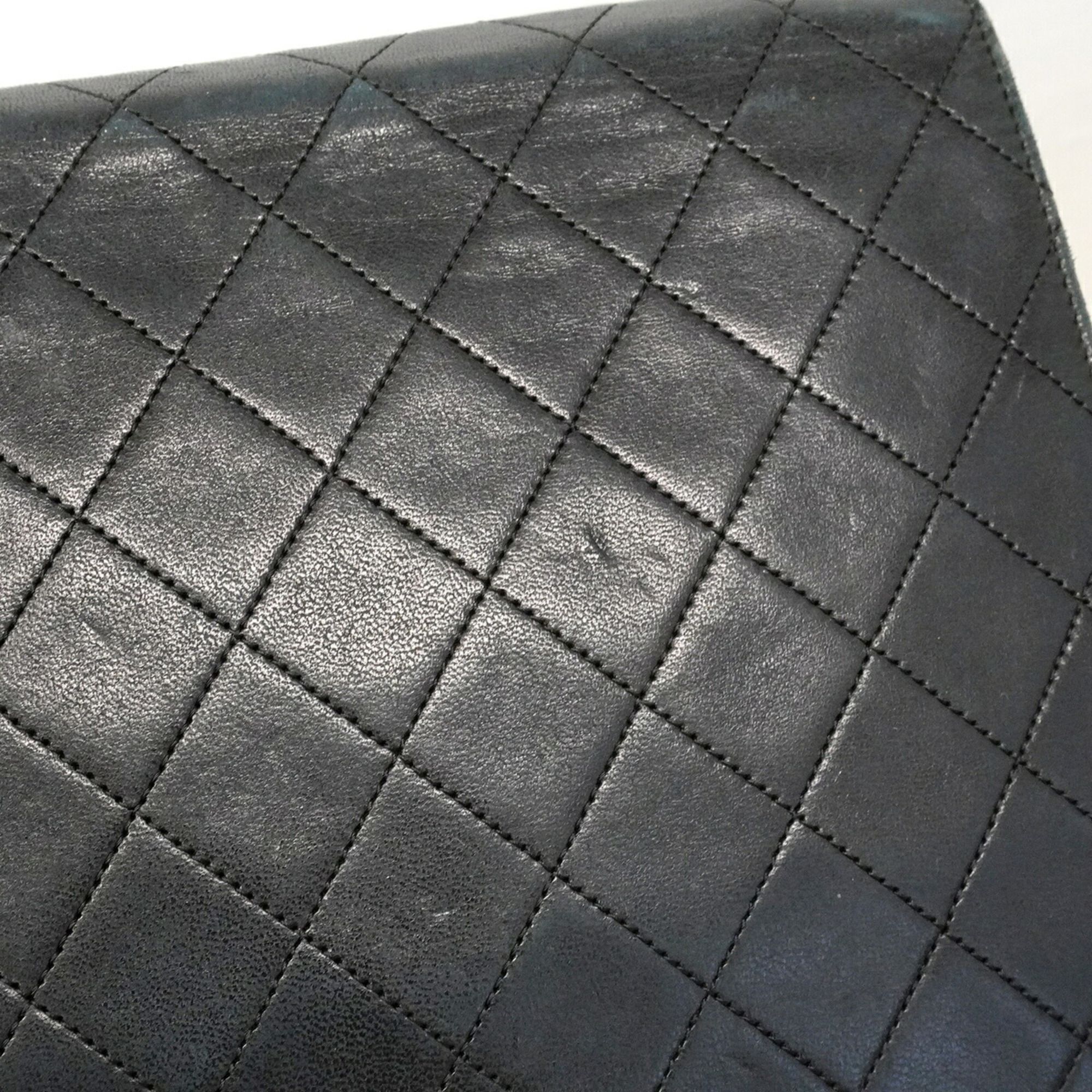 Leather Shoulder Bag (Pre-Owned) - Chanel - Modalova