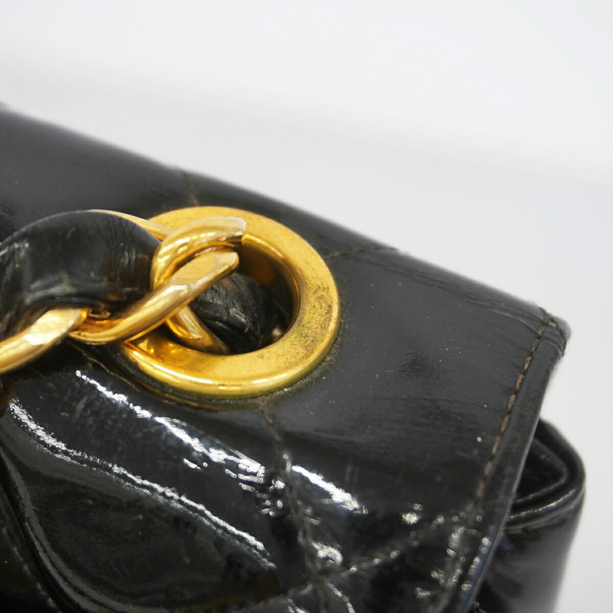 Patent Leather Shoulder Bag (Pre-Owned) - Chanel - Modalova