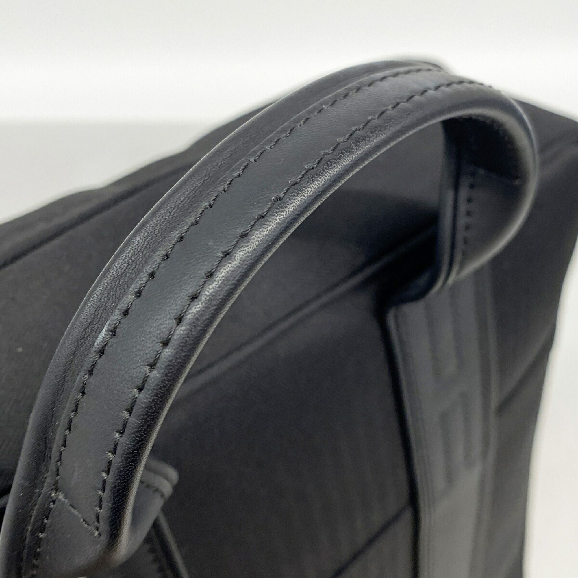 Toile Chevron Backpack (Pre-Owned) - Hermes - Modalova