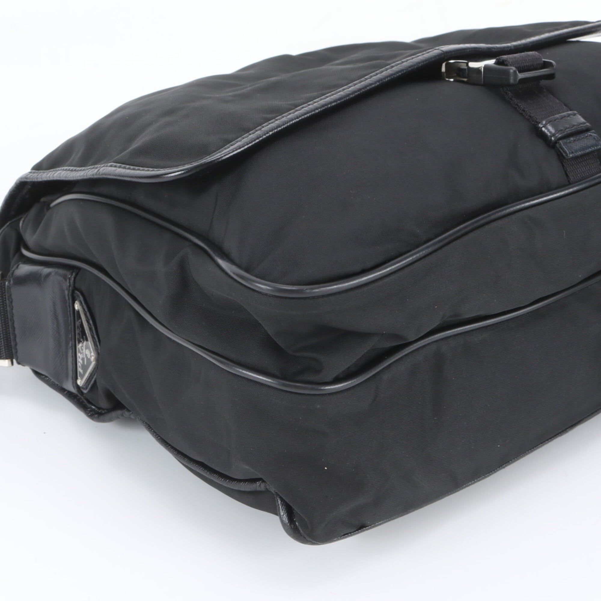 Leather Nylon Shoulder Bag (Pre-Owned) - Prada - Modalova