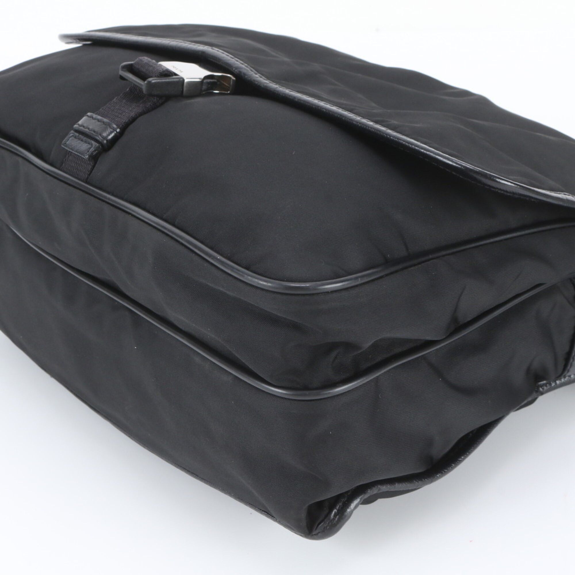 Leather Nylon Shoulder Bag (Pre-Owned) - Prada - Modalova