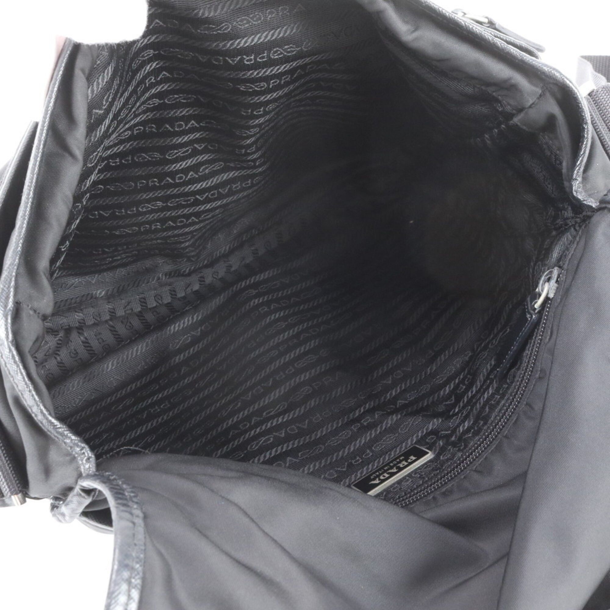 Leather Nylon Shoulder Bag (Pre-Owned) - Prada - Modalova