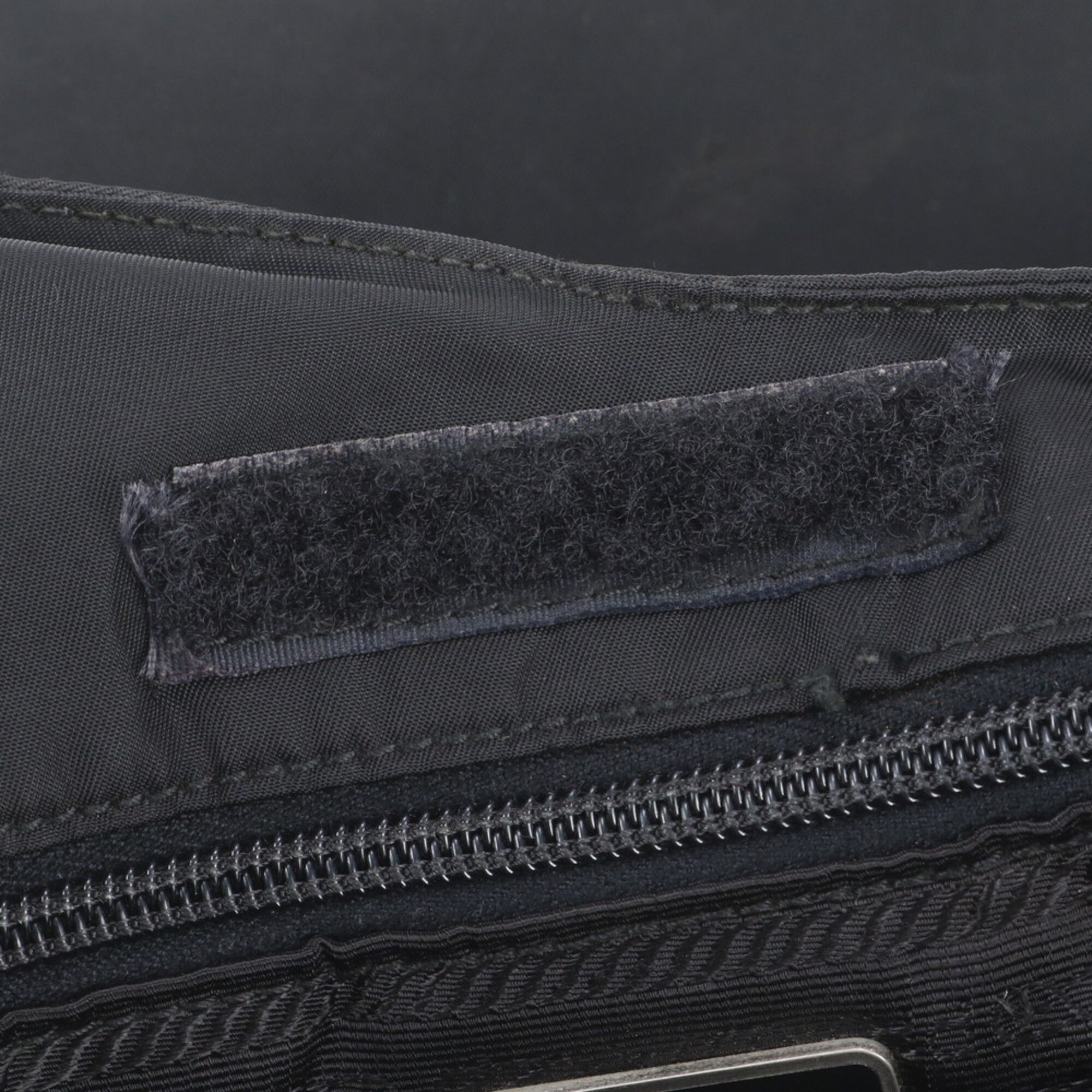 Leather Nylon Shoulder Bag (Pre-Owned) - Prada - Modalova
