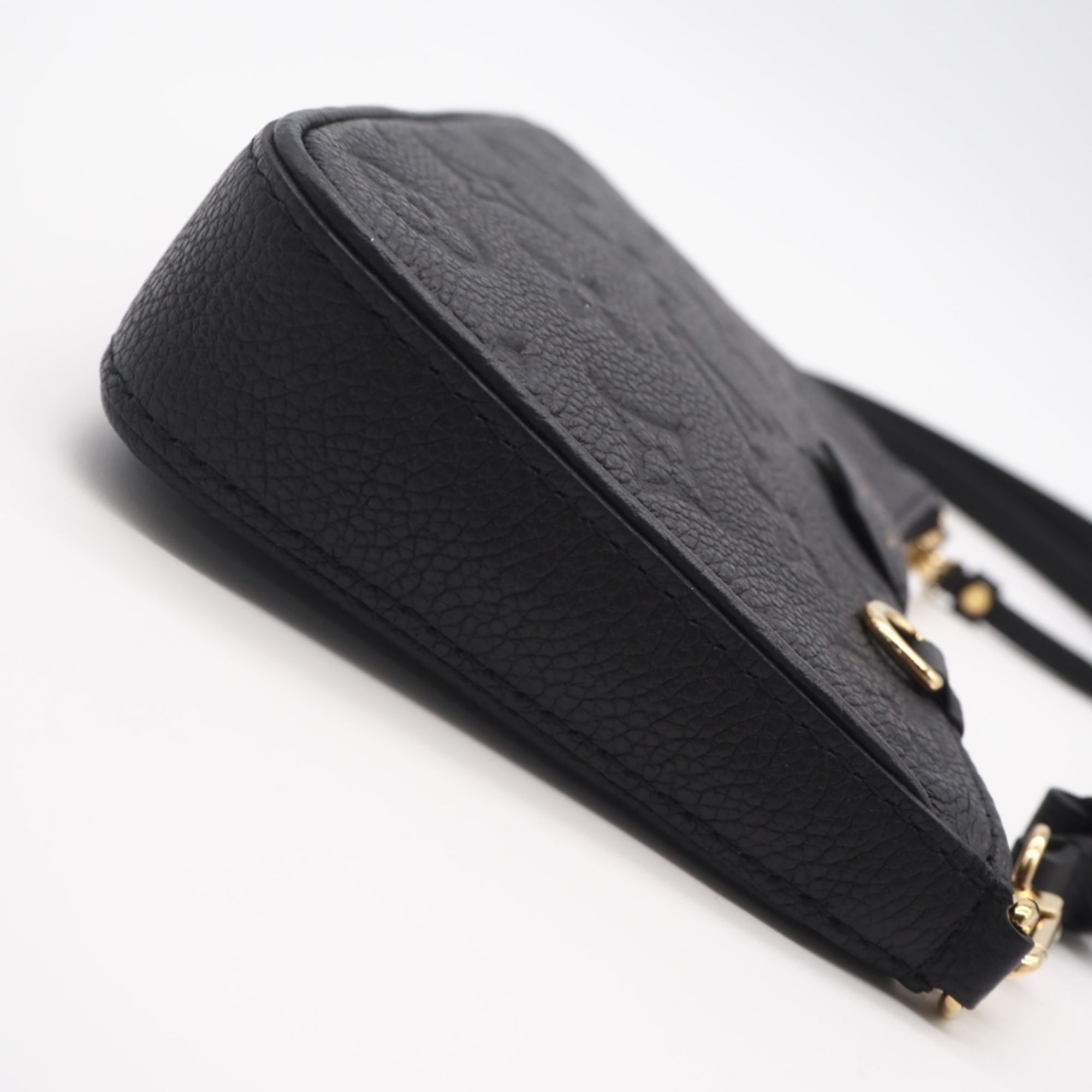 Leather Shoulder Bag (Pre-Owned) - Louis Vuitton - Modalova