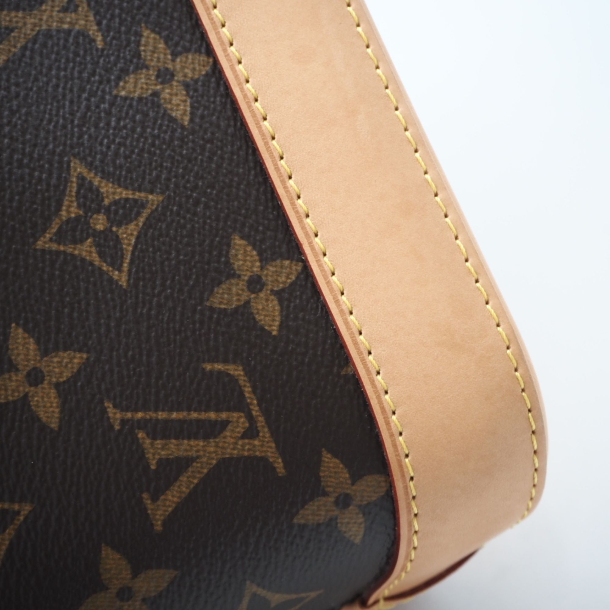 Coated Canvas Handbag (Pre-Owned) - Louis Vuitton - Modalova