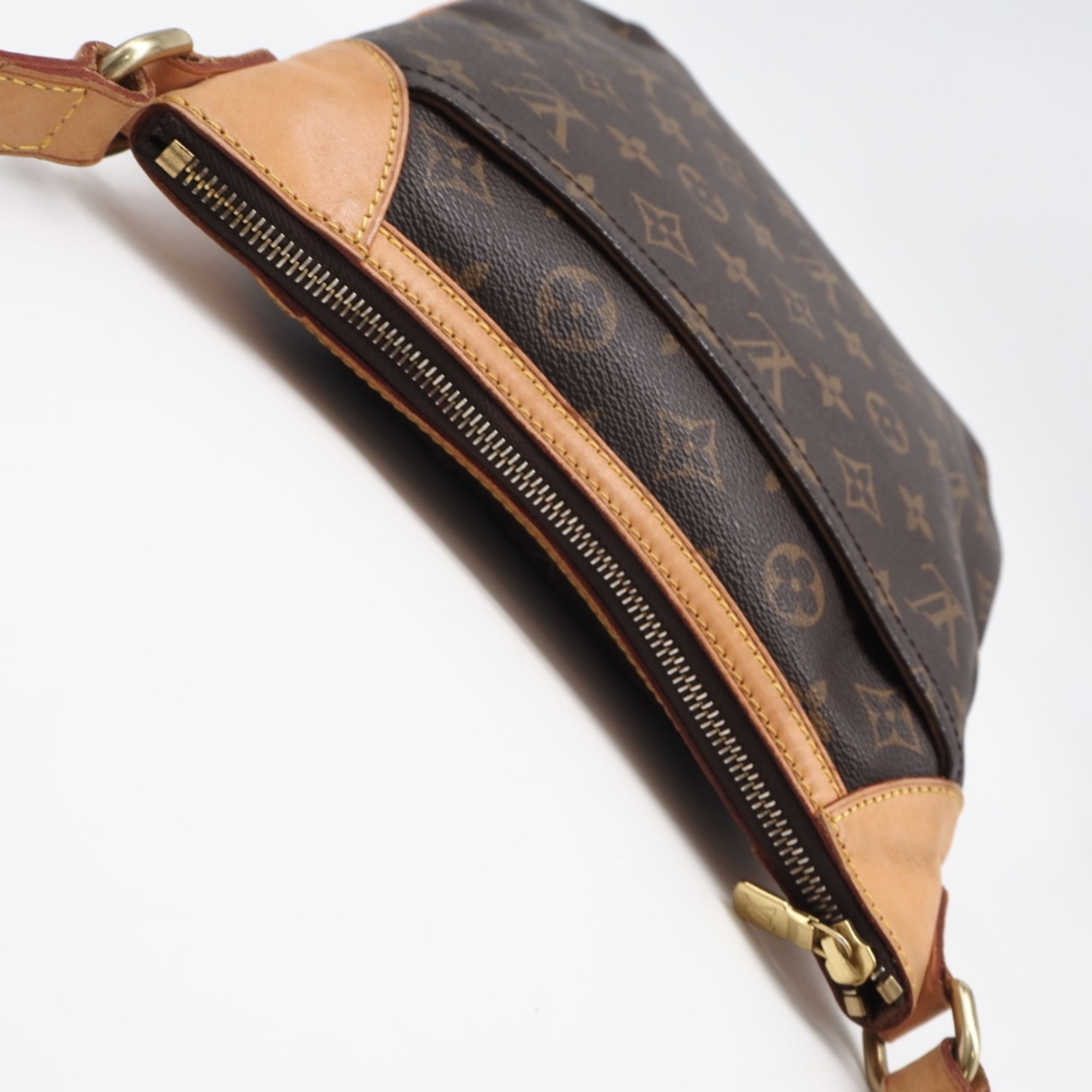 Coated Canvas Shoulder Bag (Pre-Owned) - Louis Vuitton - Modalova