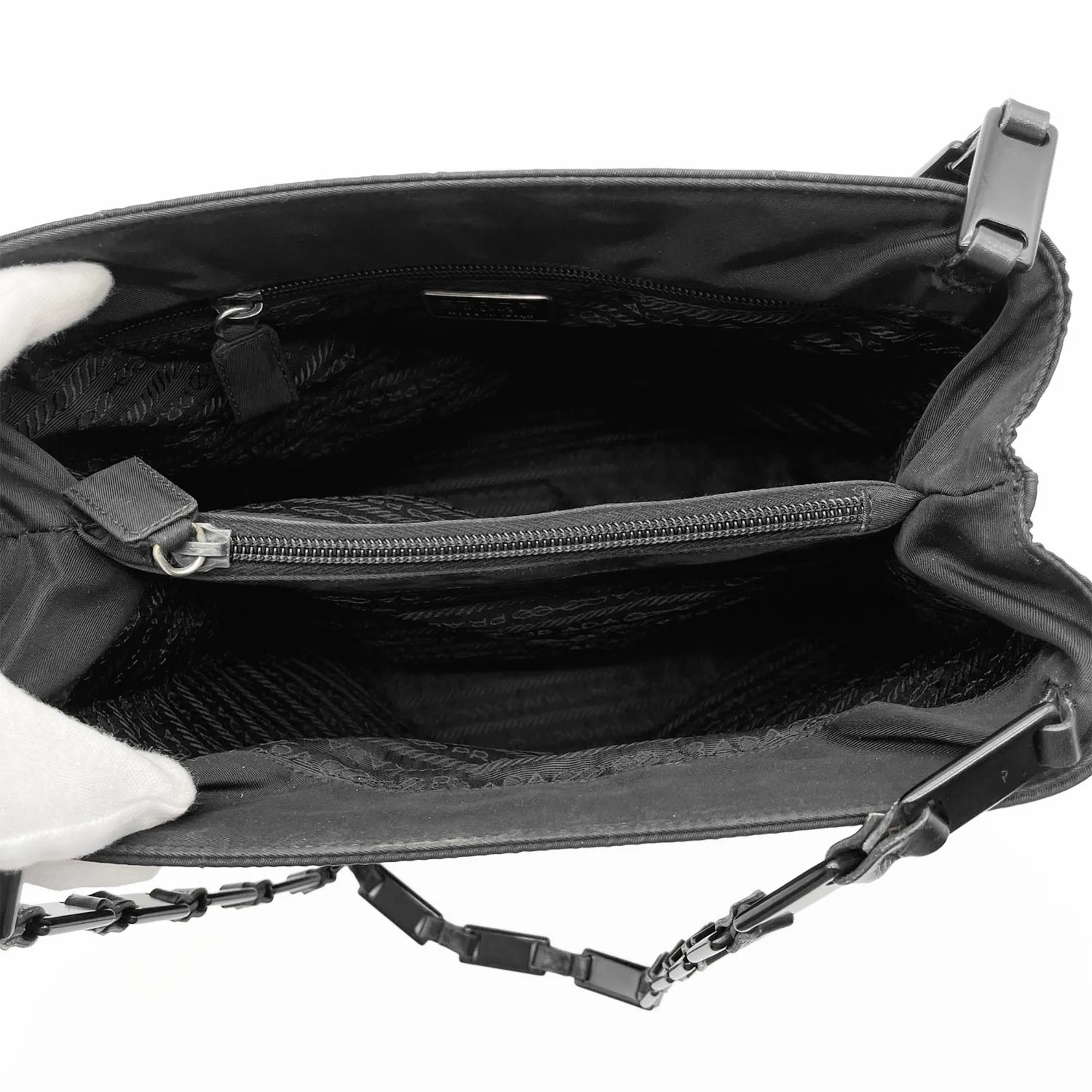 Nylon Plastic Handbag Shoulder Bag (Pre-Owned) - Prada - Modalova