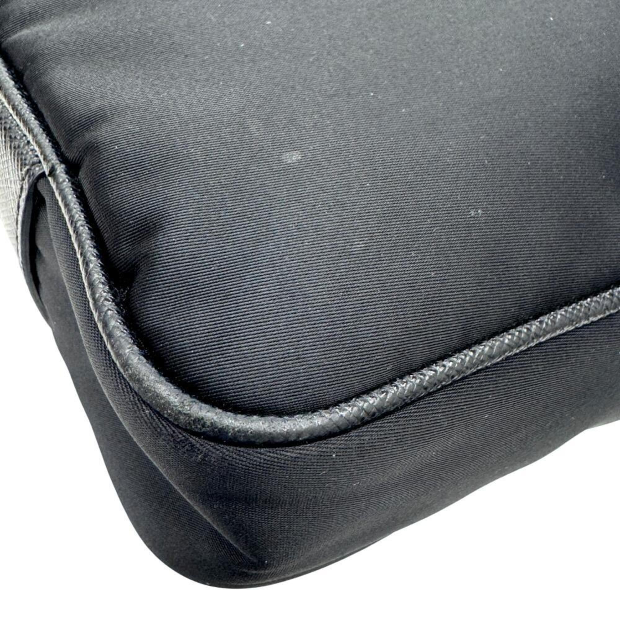 Nylon Shoulder Bag (Pre-Owned) - Prada - Modalova