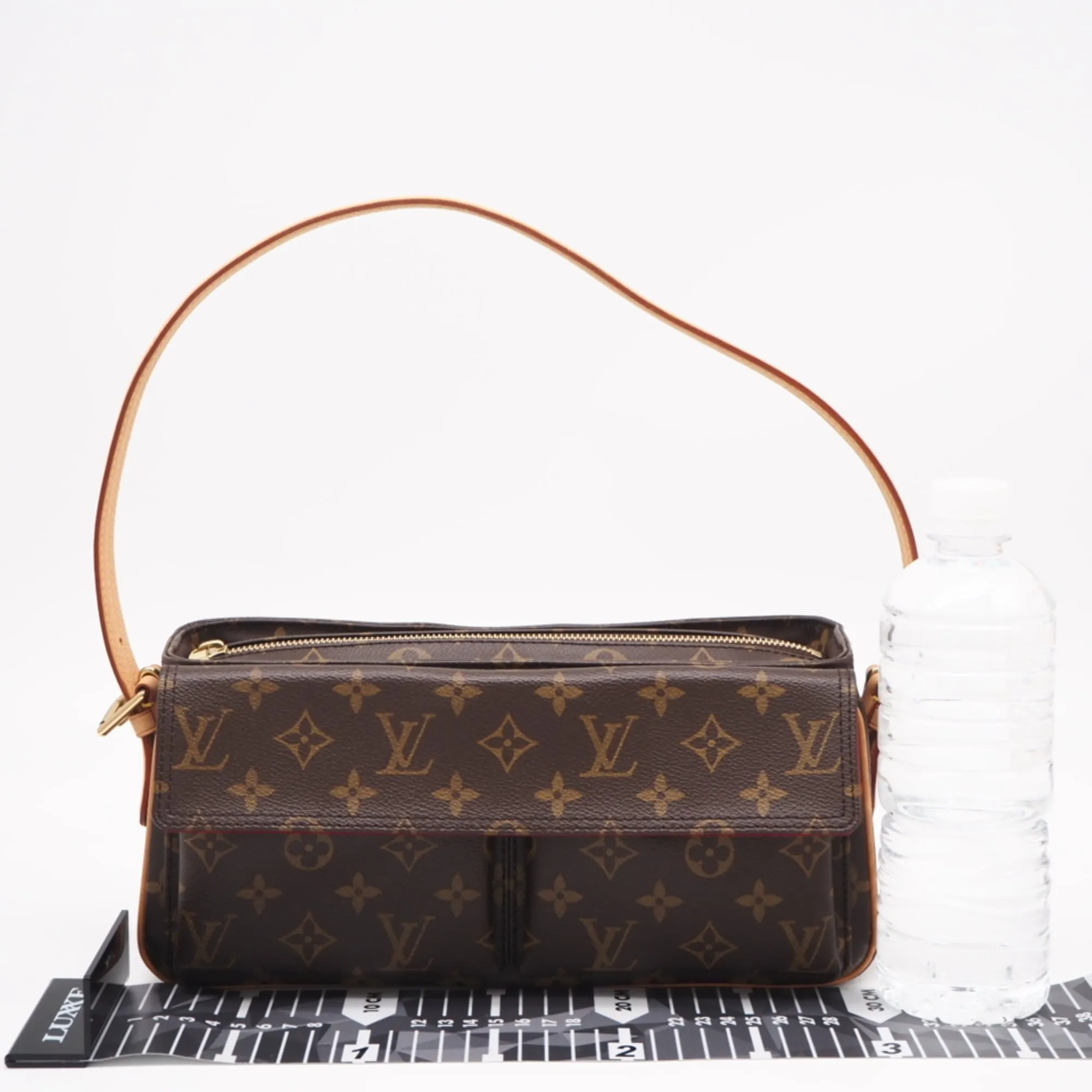 Coated Canvas Leather Handbag (Pre-Owned) - Louis Vuitton - Modalova