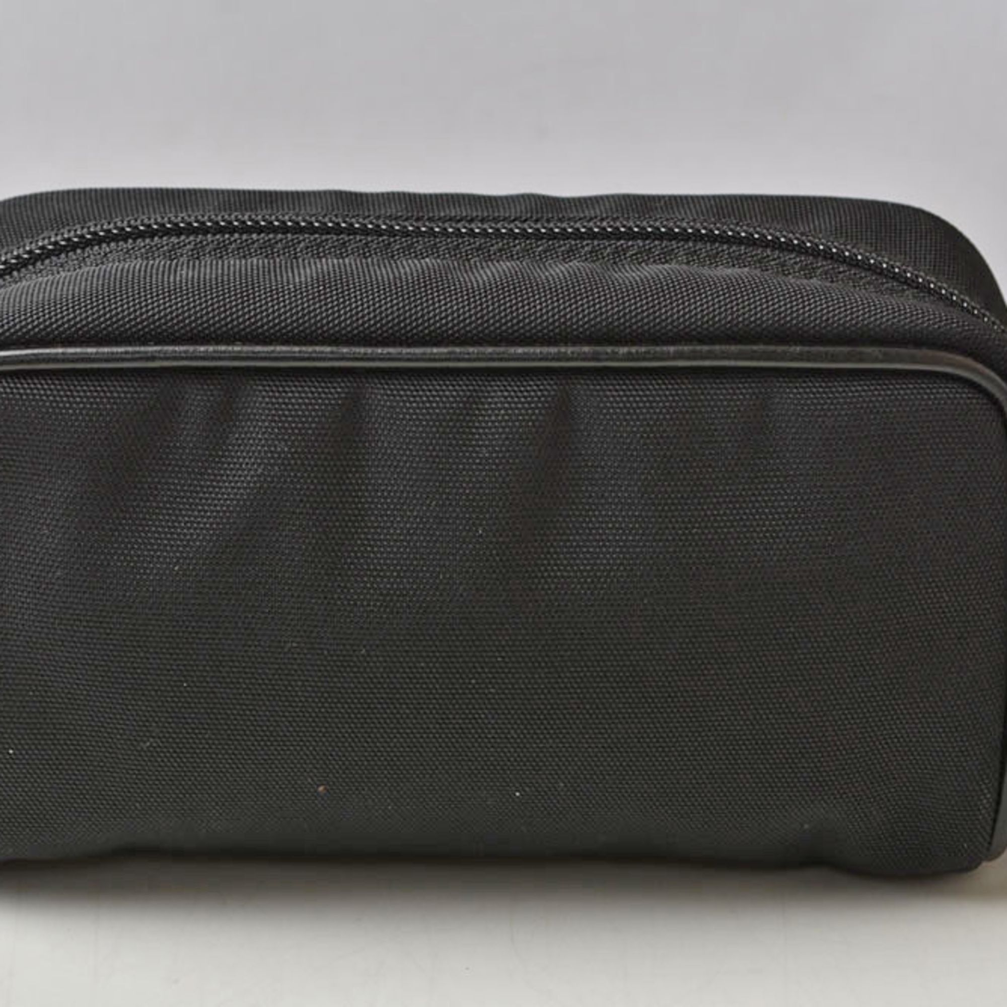 Leather Nylon Pouch (Pre-Owned) - Gucci - Modalova