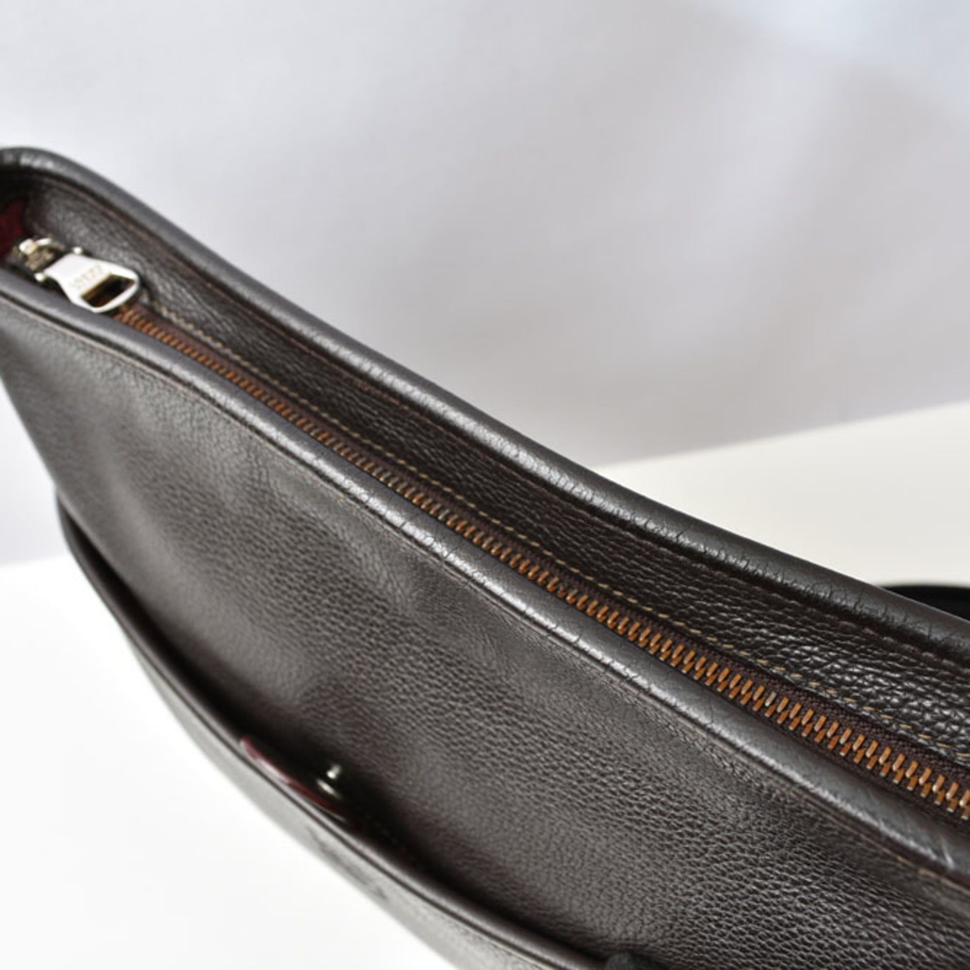 Leather Messenger Bag Shoulder Bag (Pre-Owned) - Loewe - Modalova