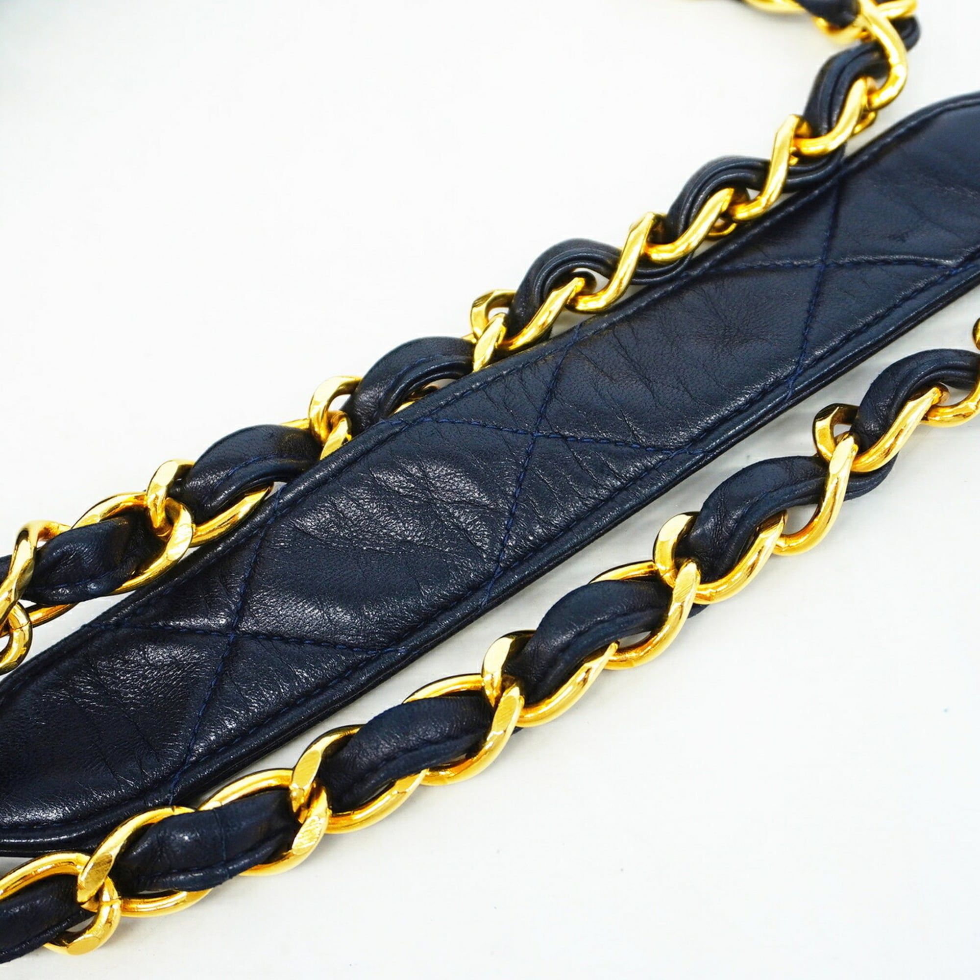 Leather Shoulder Bag (Pre-Owned) - Chanel - Modalova