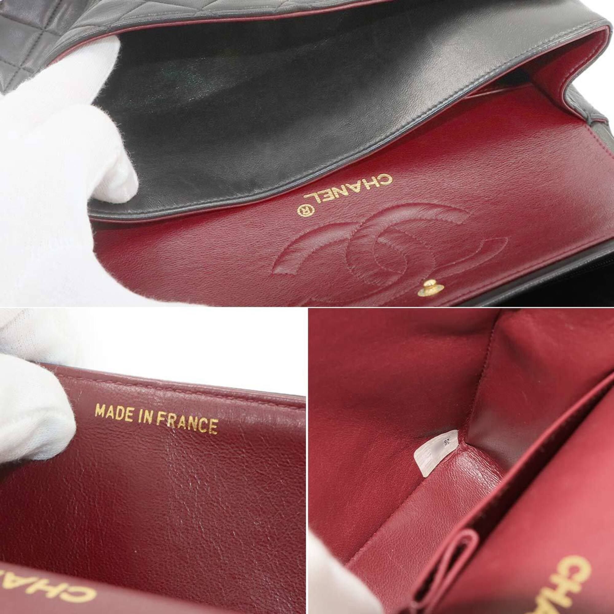 Leather Shoulder Bag (Pre-Owned) - Chanel - Modalova