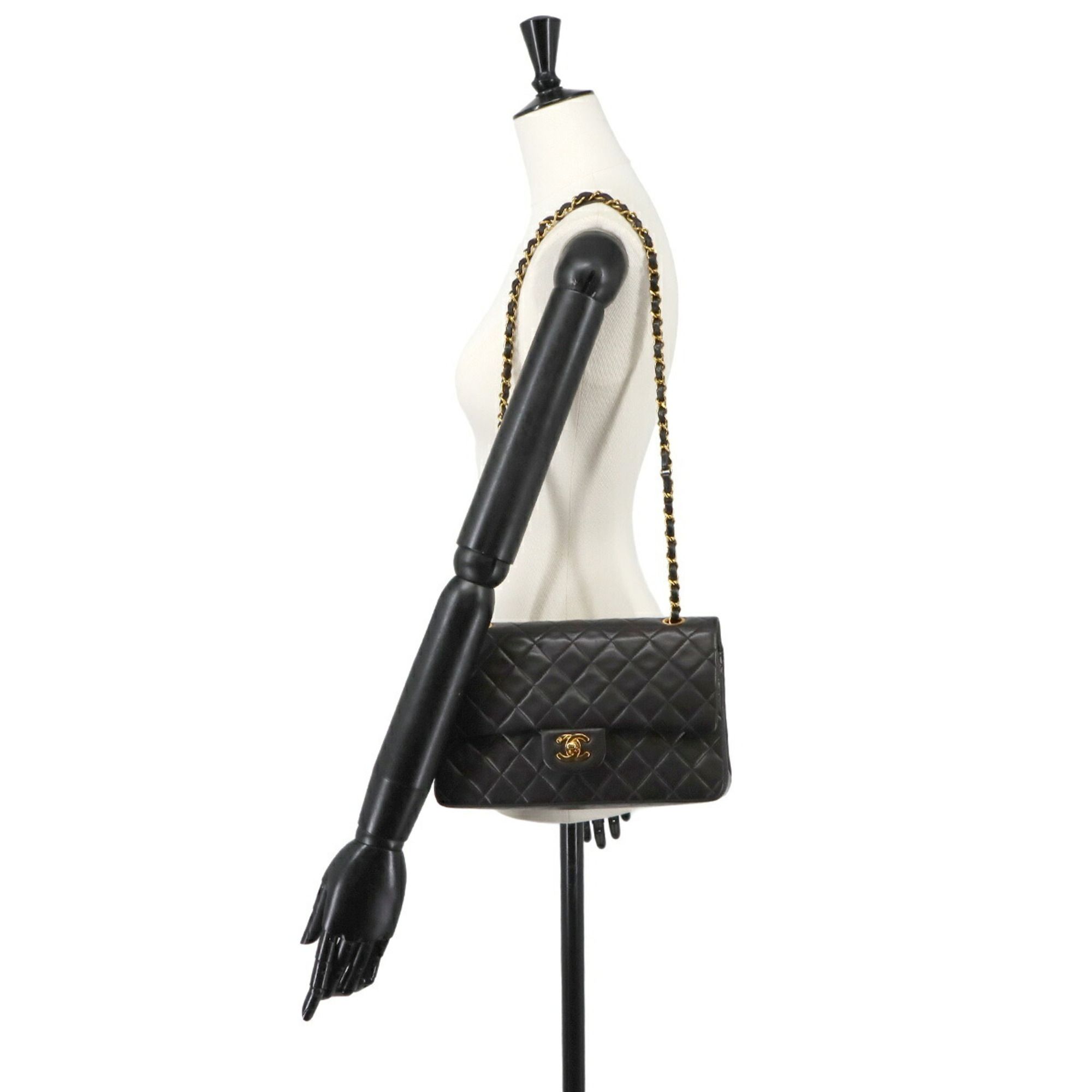 Leather Shoulder Bag (Pre-Owned) - Chanel - Modalova