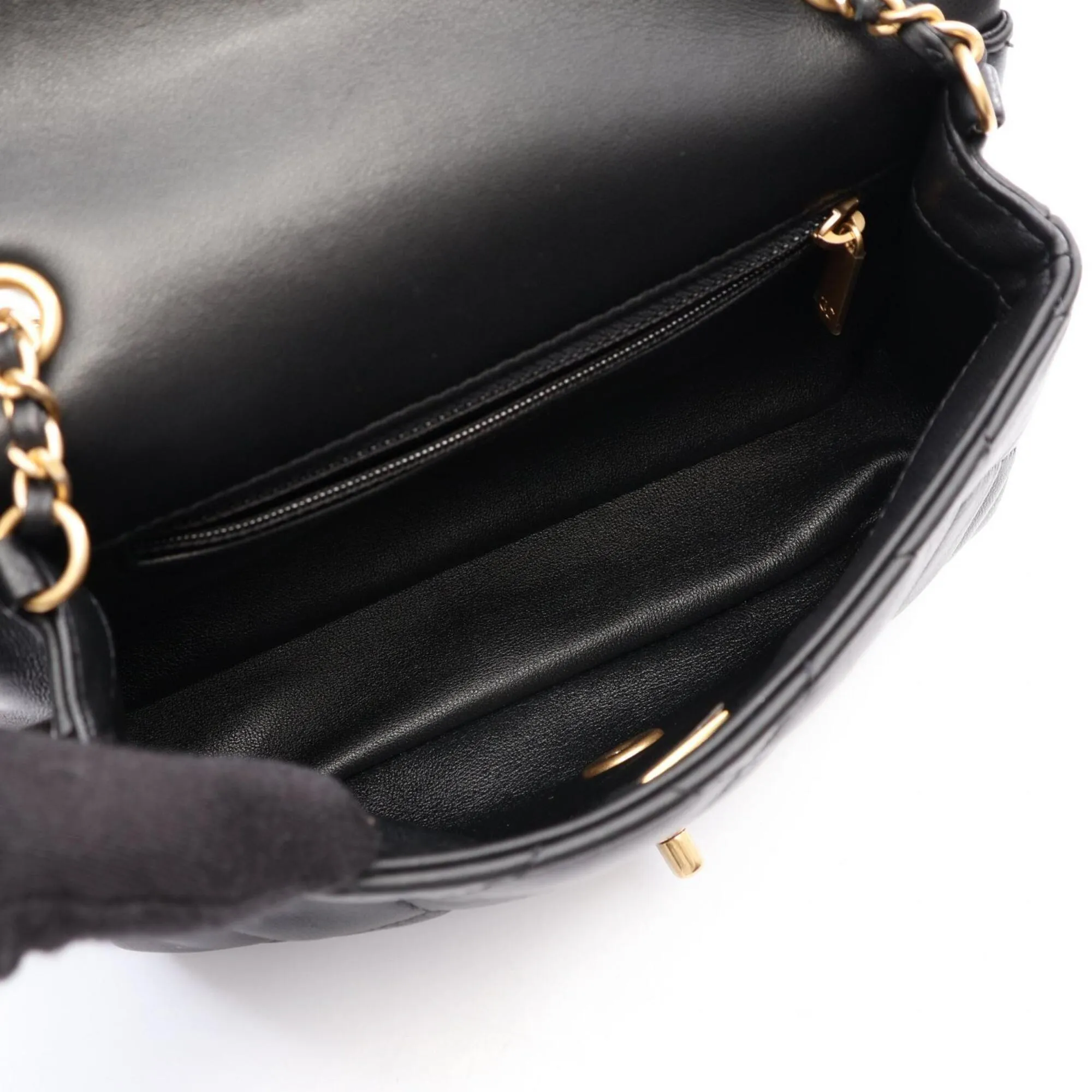 Leather Handbag Shoulder Bag (Pre-Owned) - Chanel - Modalova