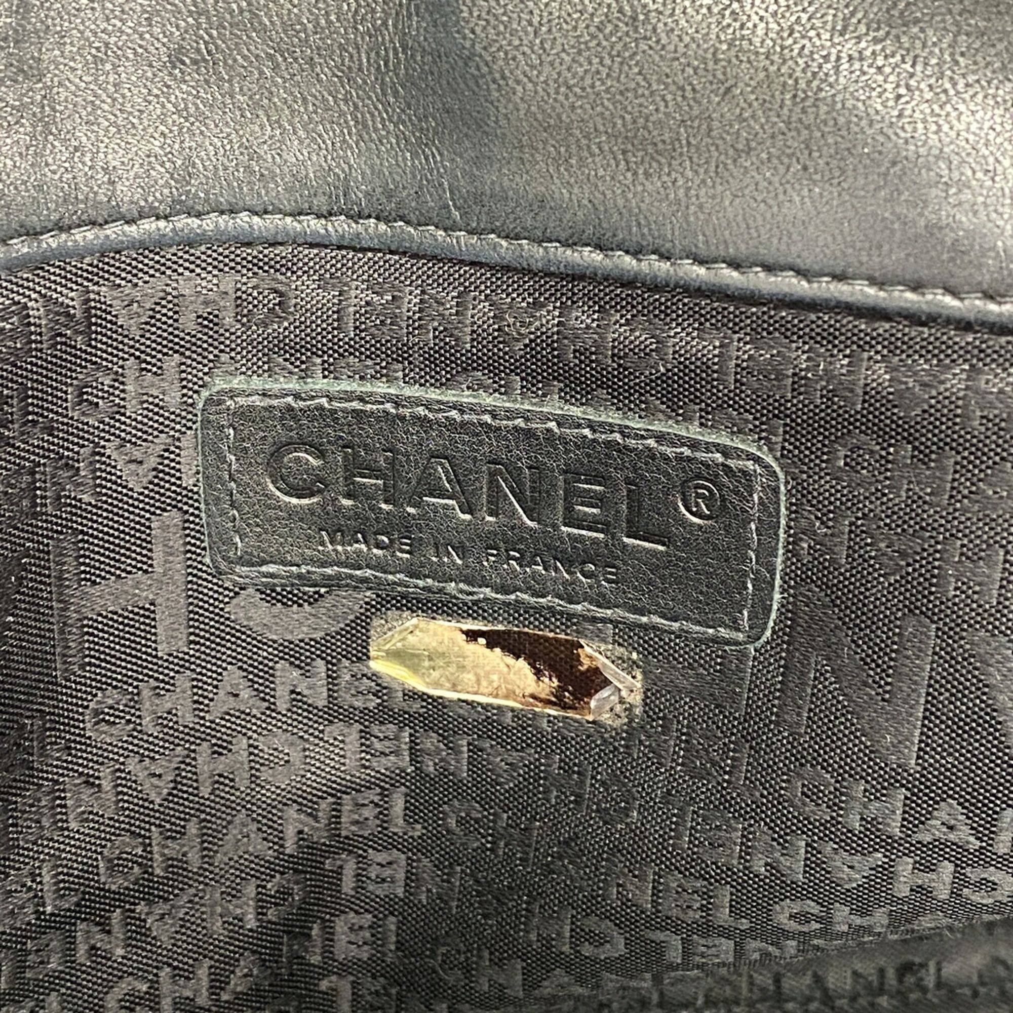 Leather Shoulder Bag (Pre-Owned) - Chanel - Modalova