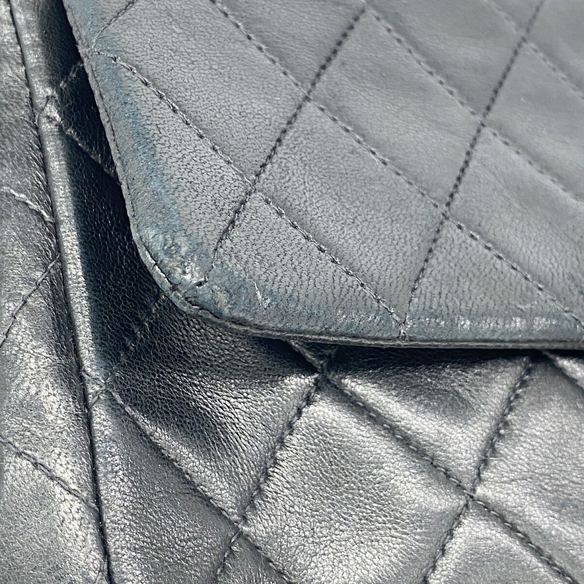 Leather Shoulder Bag (Pre-Owned) - Chanel - Modalova