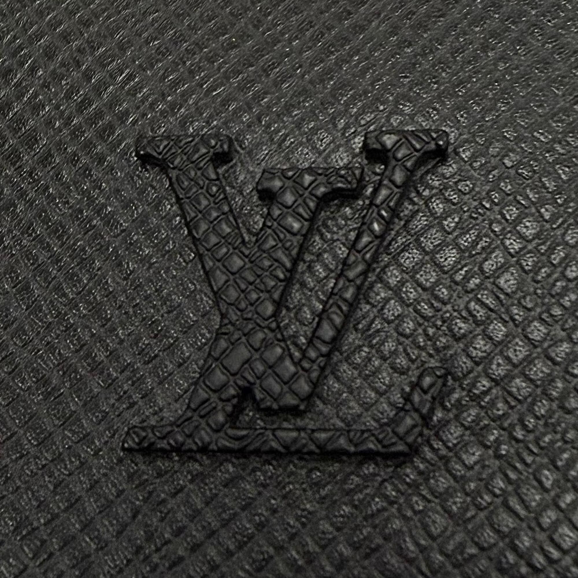 Taiga Leather Shoulder Bag (Pre-Owned) - Louis Vuitton - Modalova