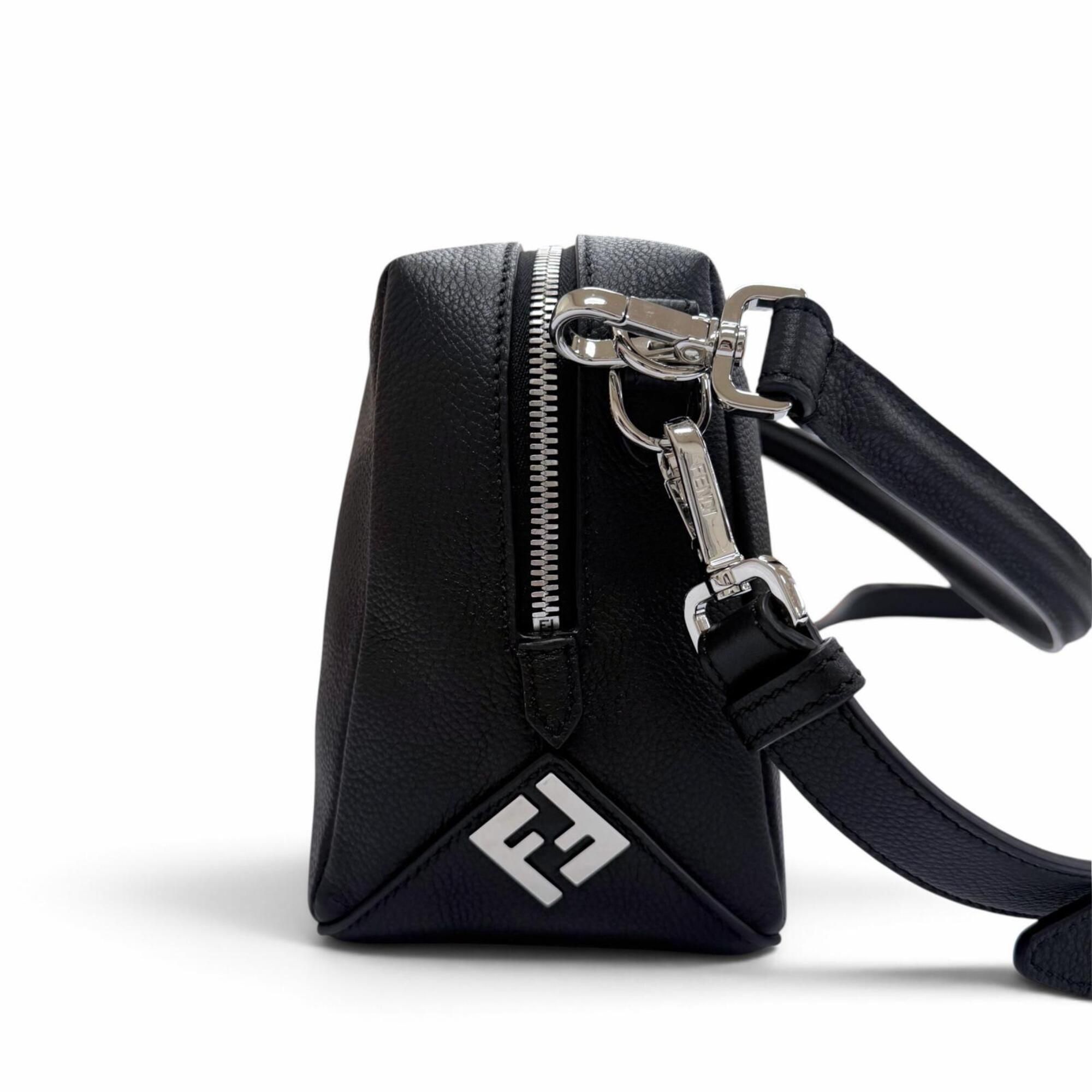 Leather Shoulder Bag (Pre-Owned) - Fendi - Modalova