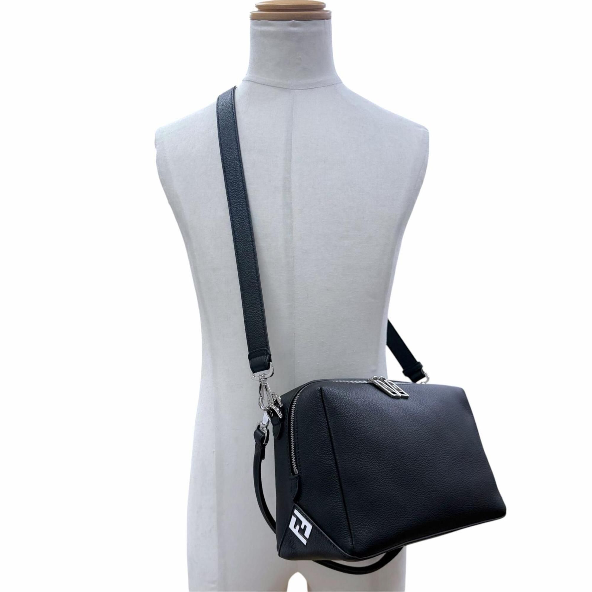 Leather Shoulder Bag (Pre-Owned) - Fendi - Modalova