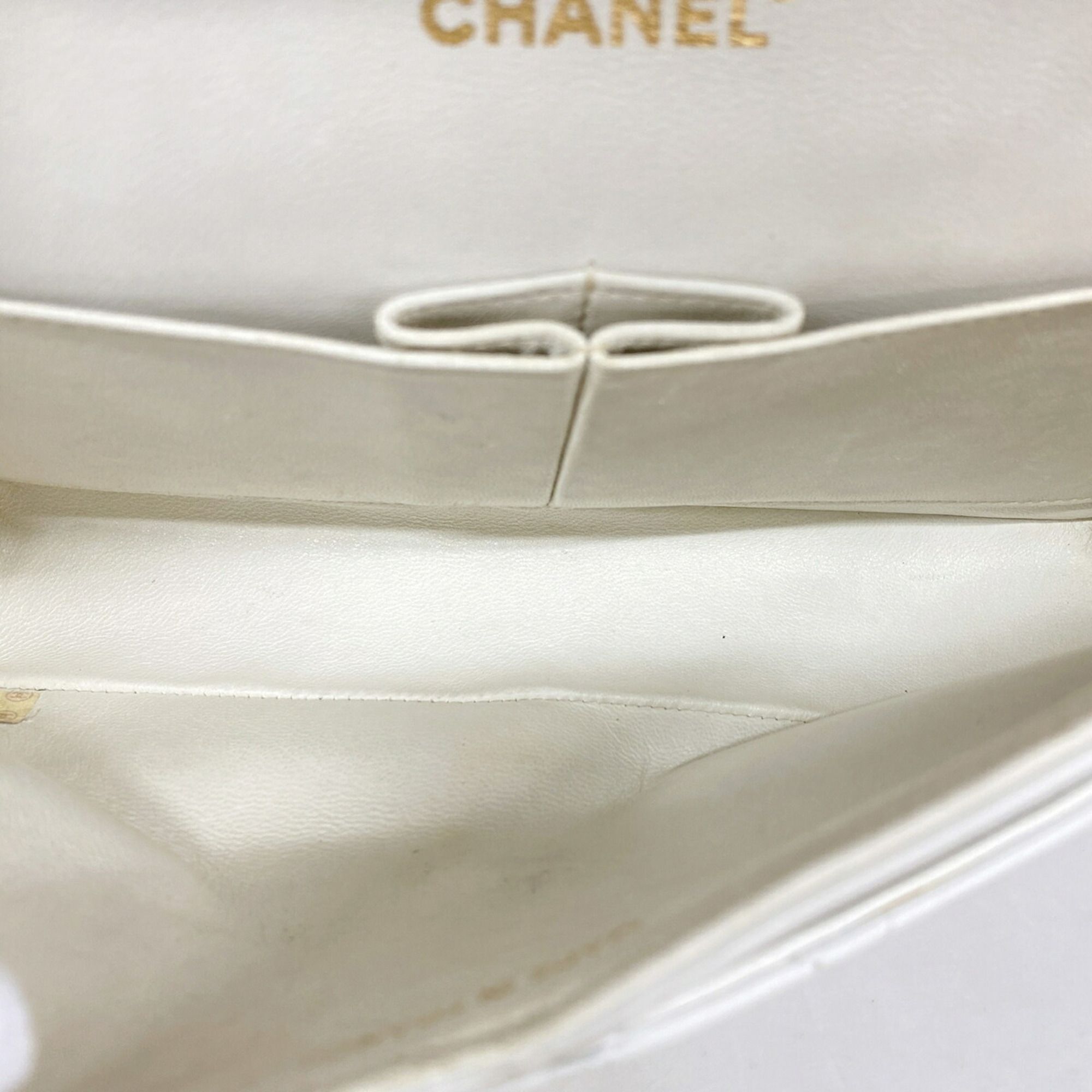 Leather Shoulder Bag (Pre-Owned) - Chanel - Modalova