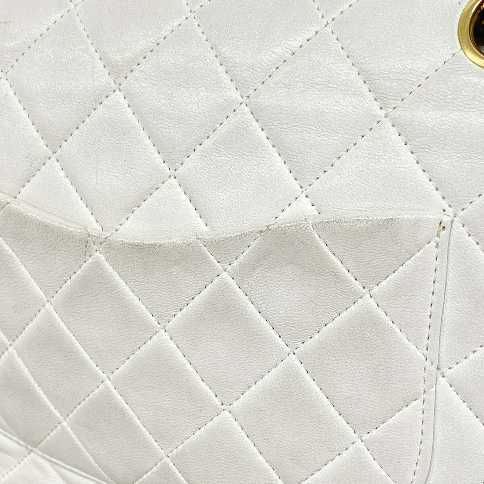 Leather Shoulder Bag (Pre-Owned) - Chanel - Modalova