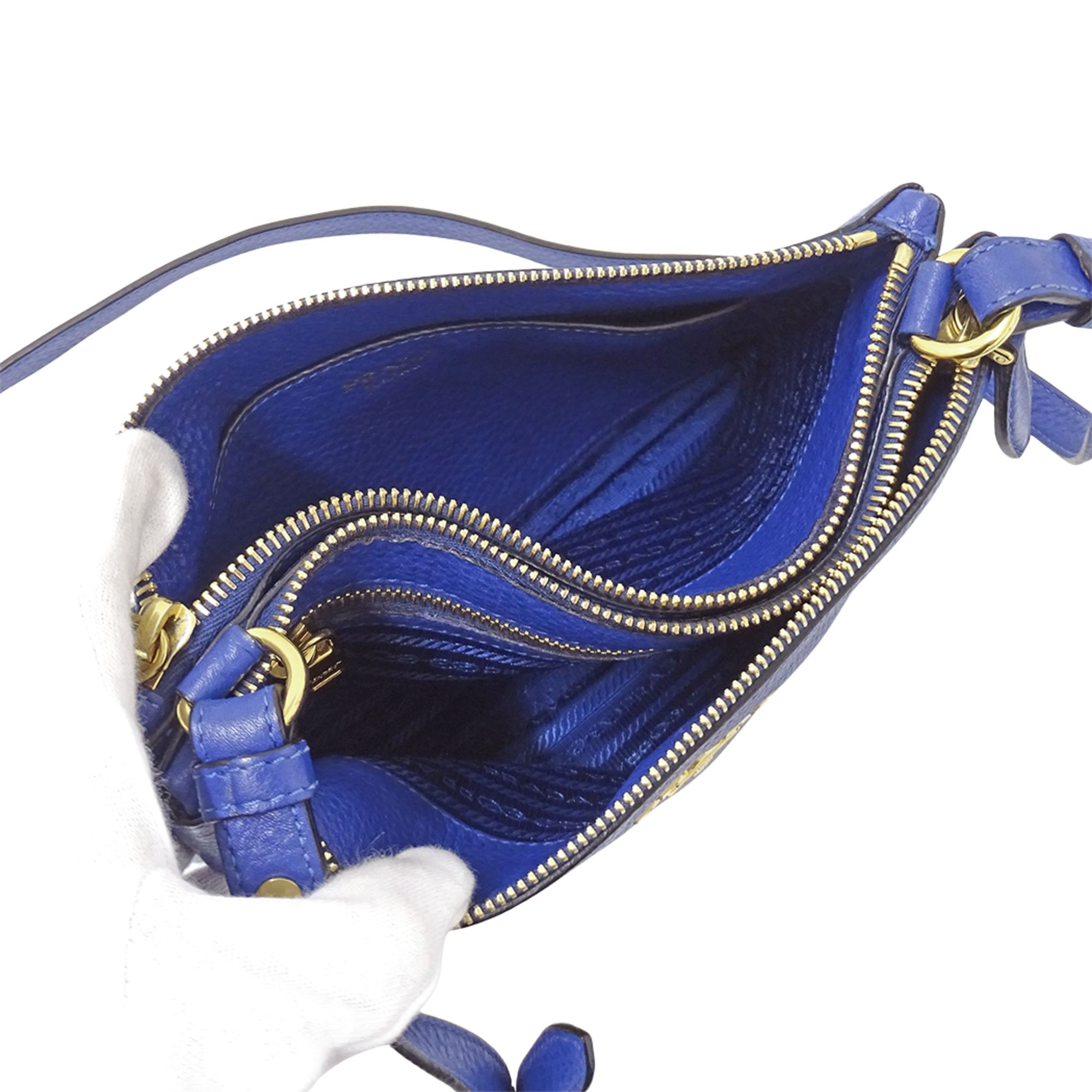 Leather Shoulder Bag (Pre-Owned) - Prada - Modalova