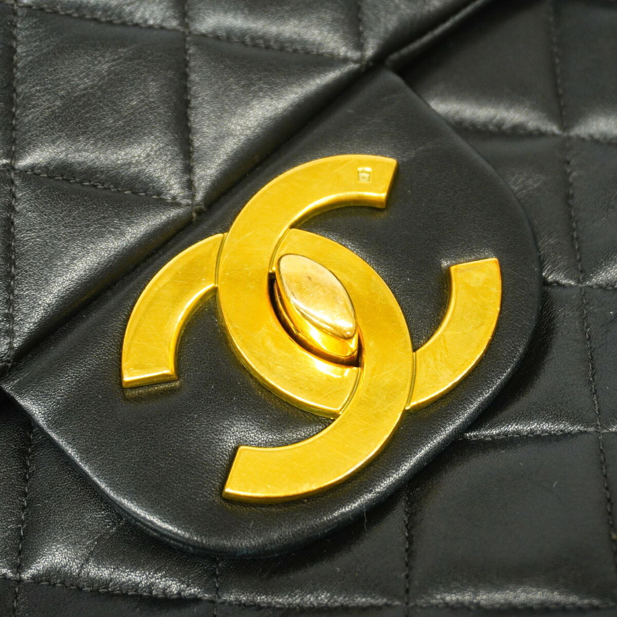 Leather Shoulder Bag (Pre-Owned) - Chanel - Modalova