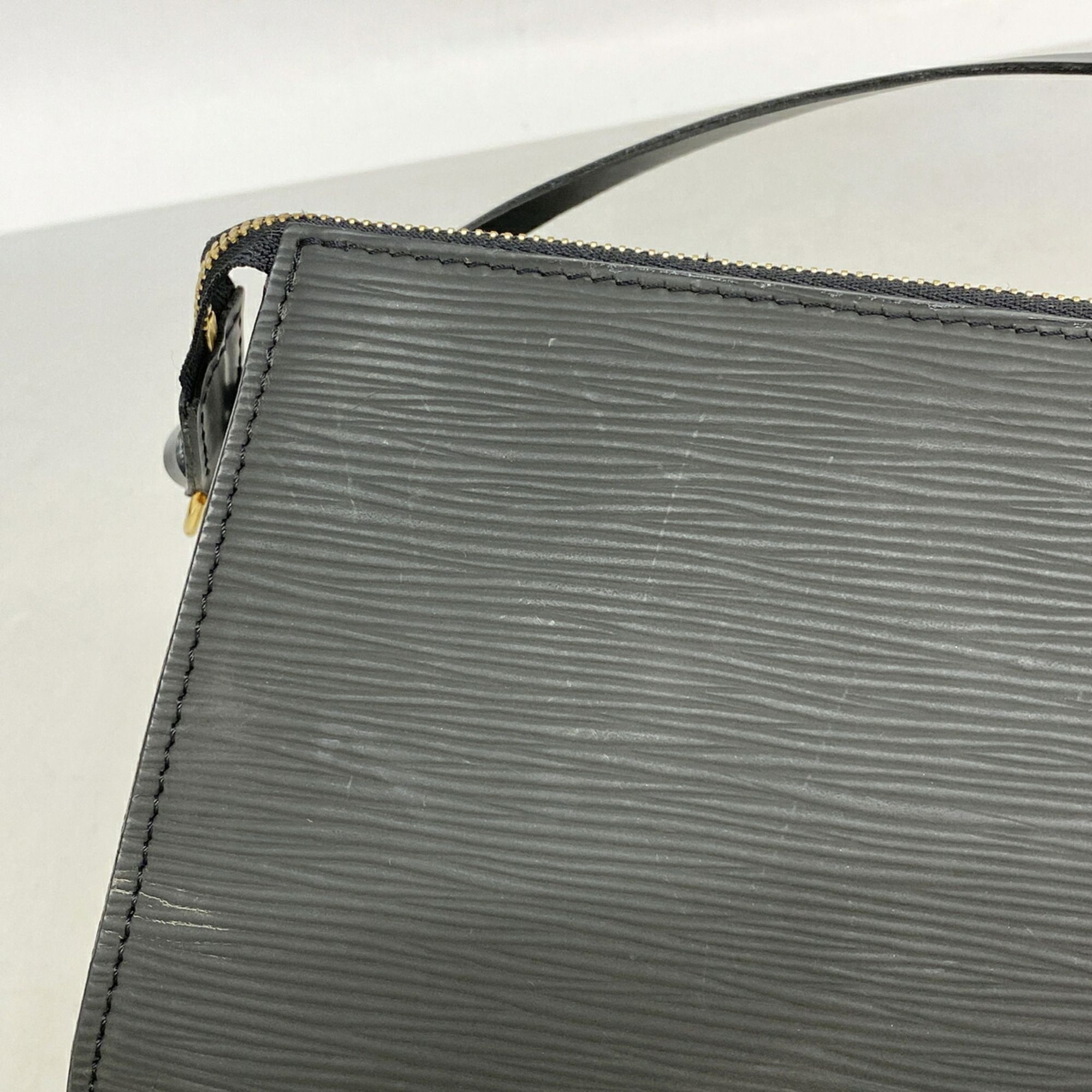 Pouch (Pre-Owned) - Louis Vuitton - Modalova