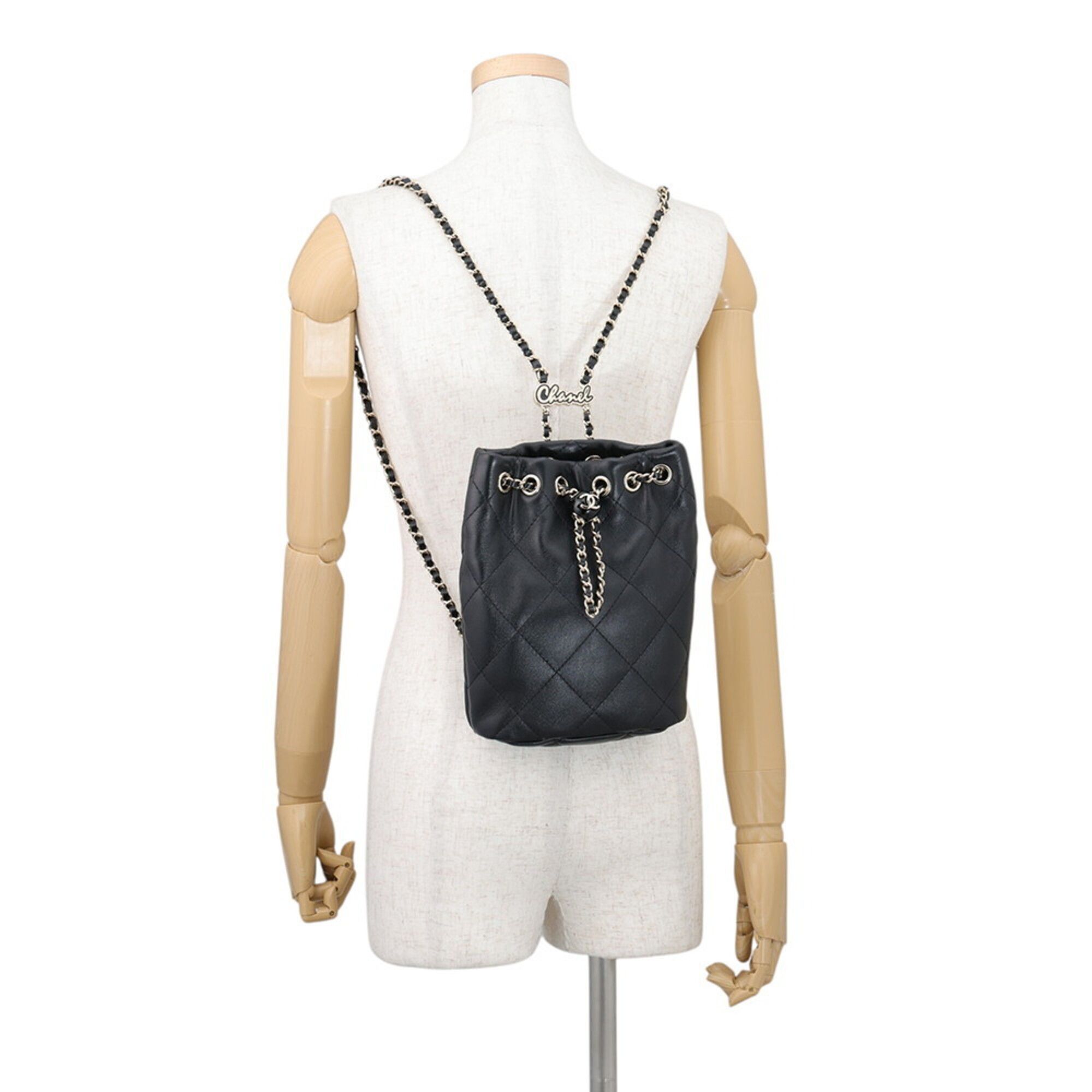 Matelasse Leather Backpack (Pre-Owned) - Chanel - Modalova